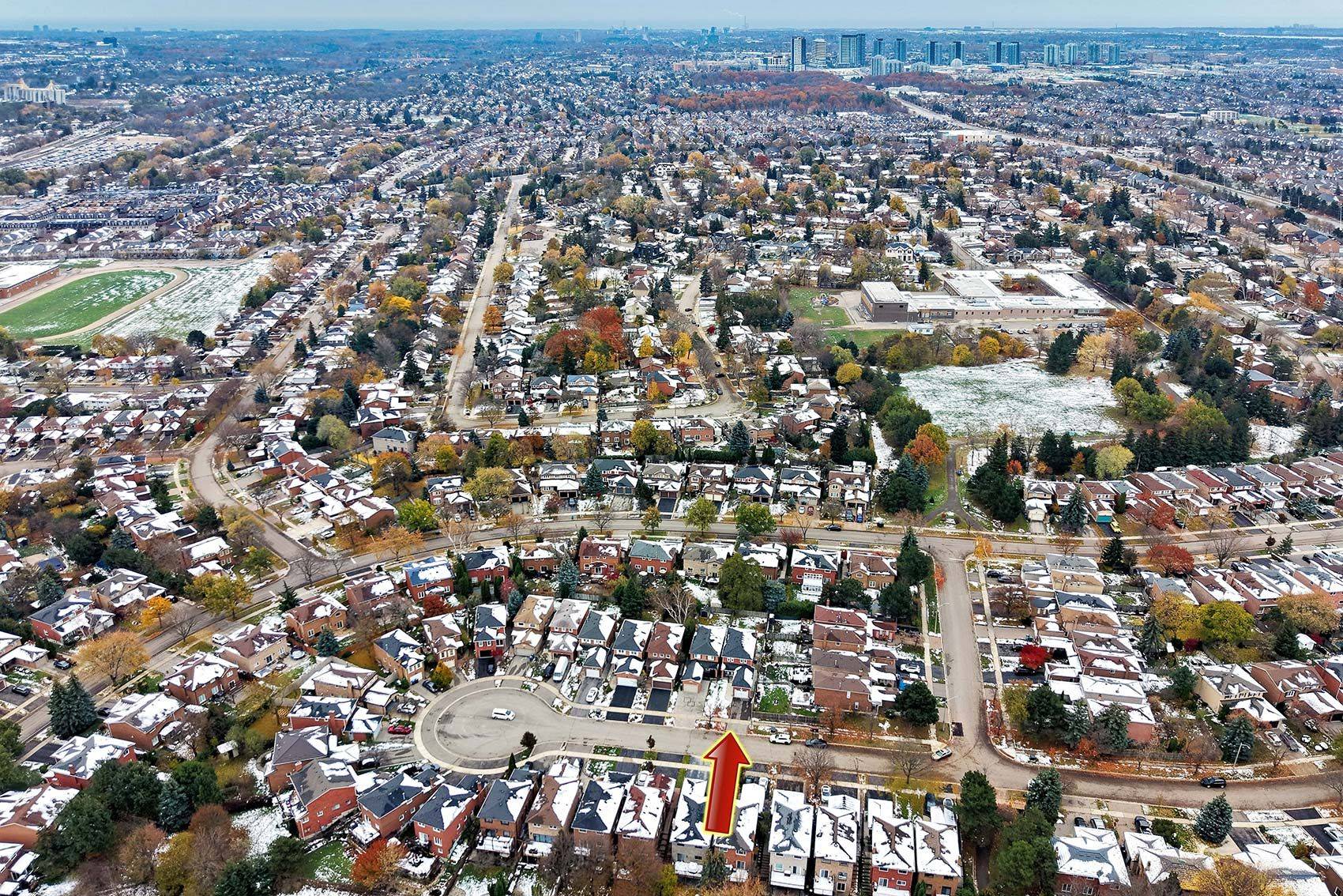 Mississauga, ON L5M 3G2,2374 Hargood PL