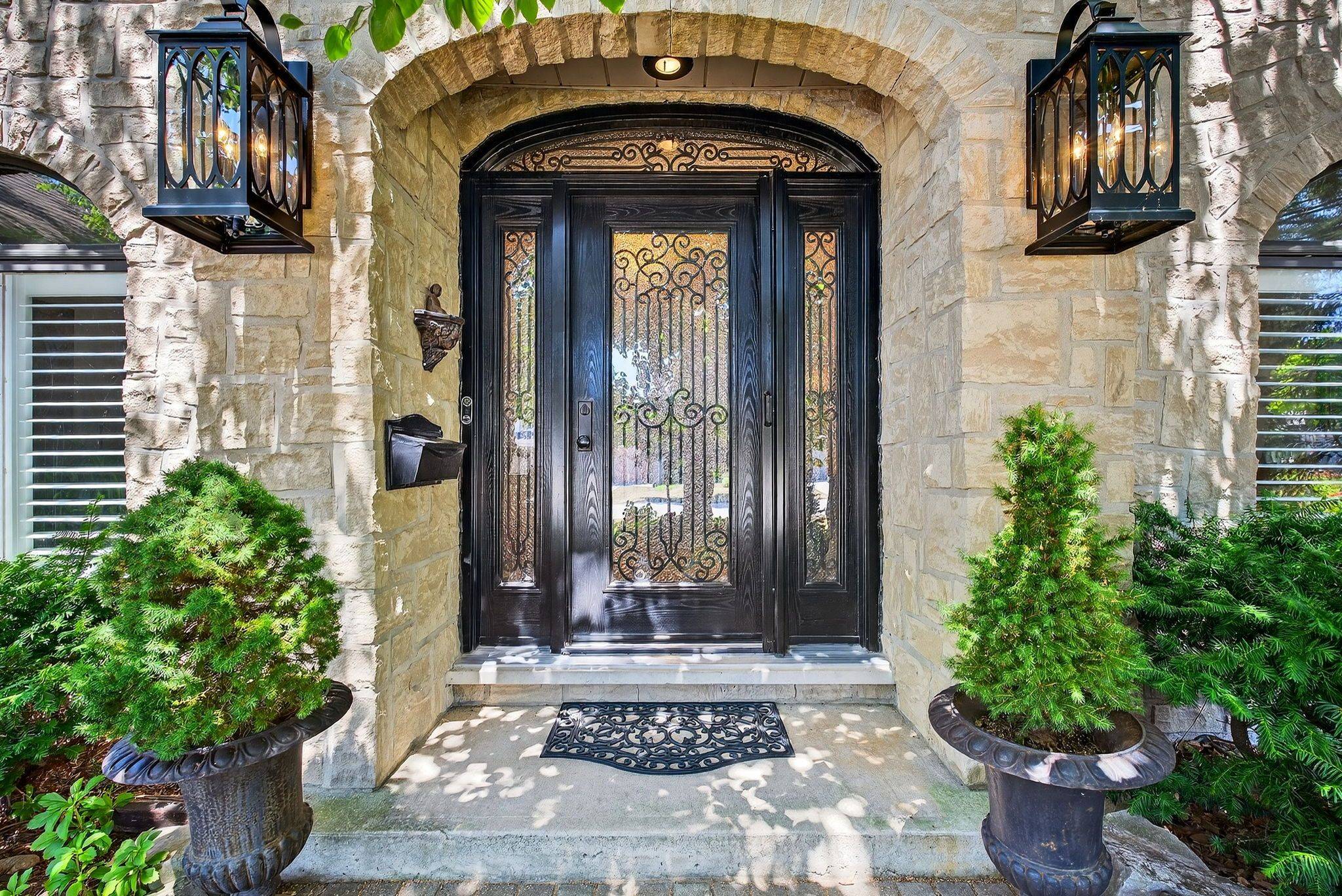 Lincoln, ON L0R 2C0,3914 Carolynn CT