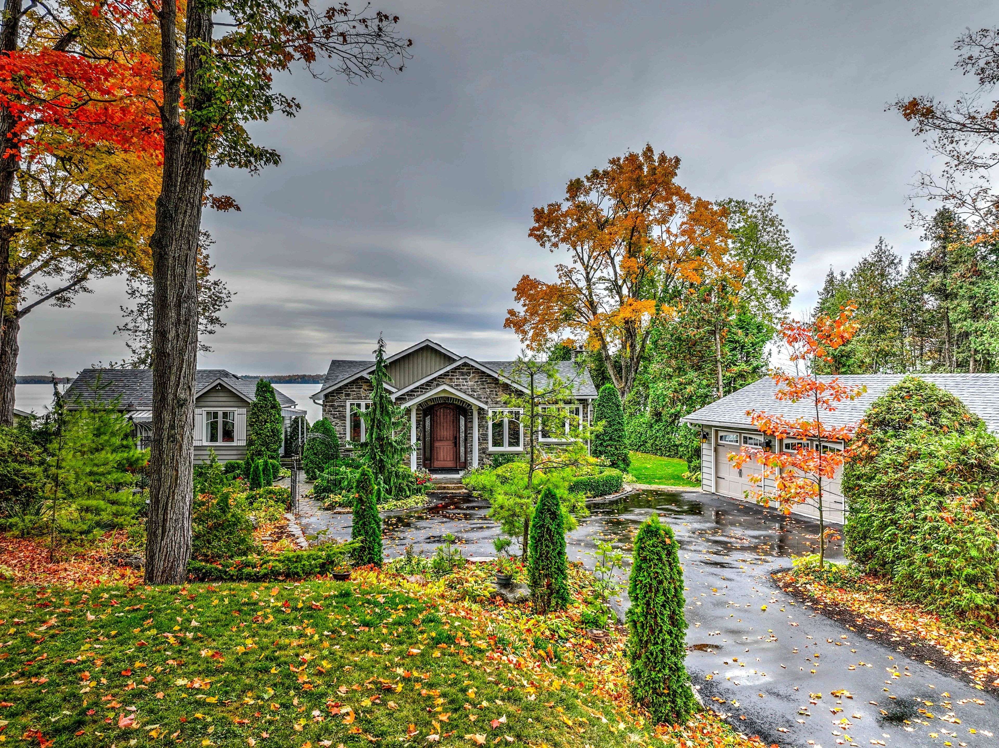 Kawartha Lakes, ON K0M 2B0,48 Maple AVE