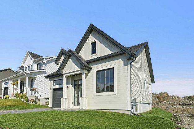 Champlain, ON K0B 1R0,9 Arber ST