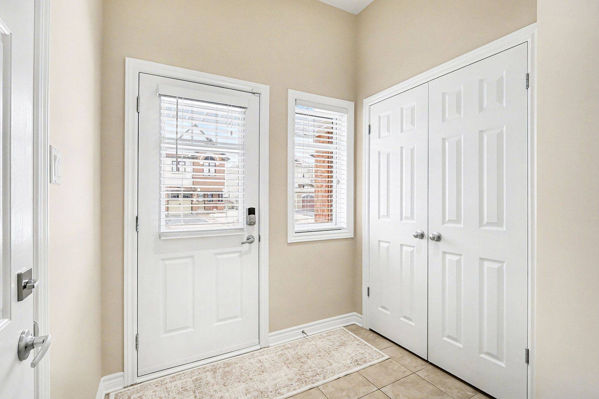 Orleans - Cumberland And Area, ON K4A 0S1,876 Ashenvale WAY