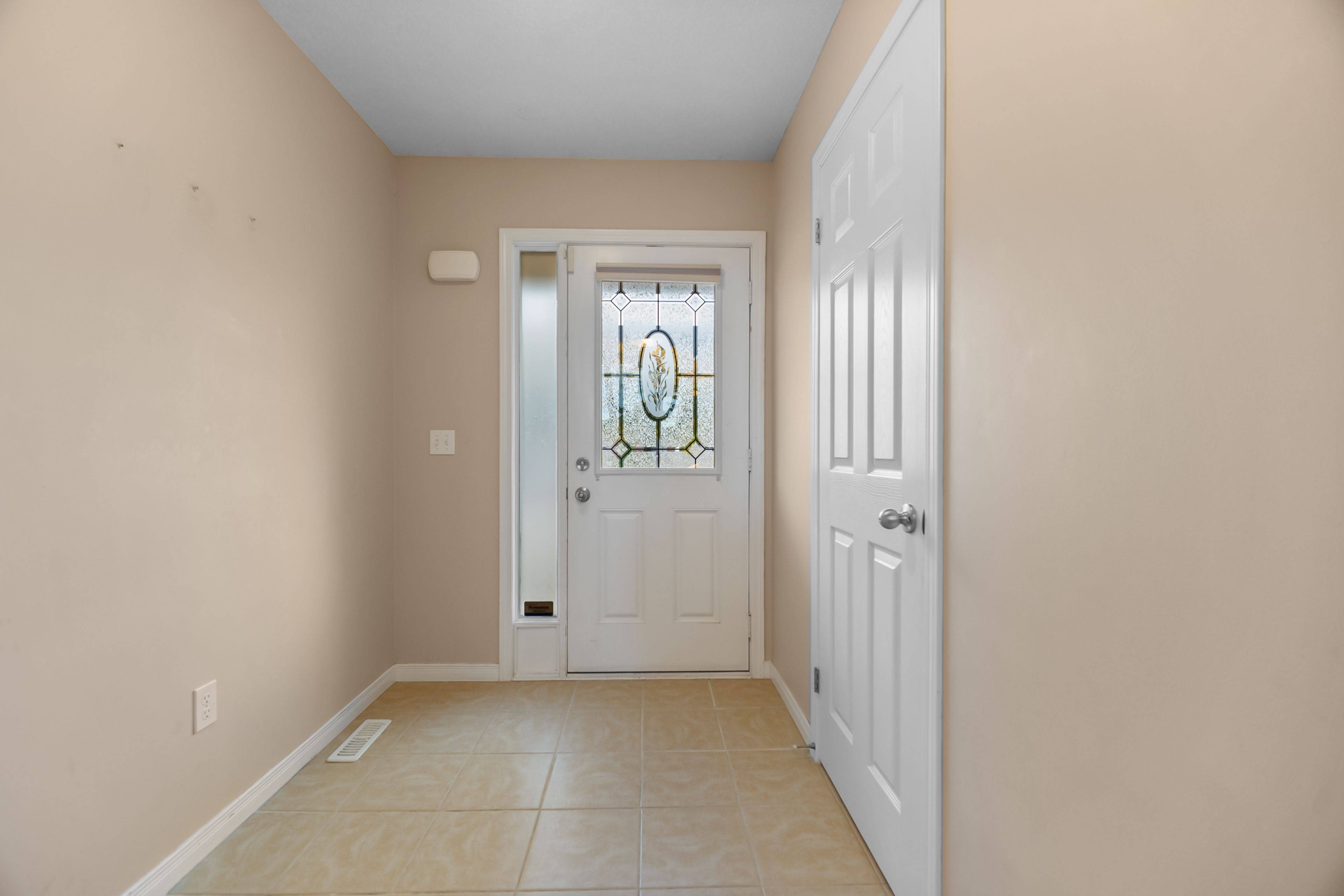 London East, ON N5V 0A7,1625 PURSER ST #41