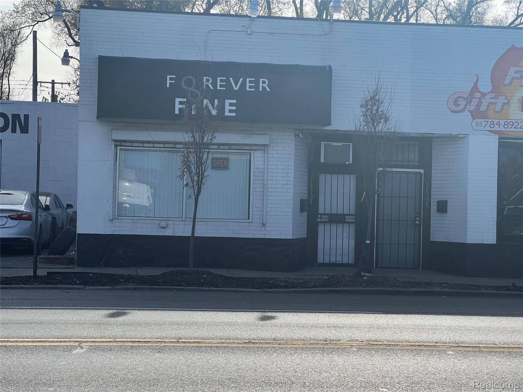 Detroit, MI 48235,16125 W MCNICHOLS RD