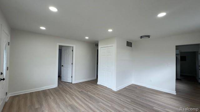 Wayne, MI 48184,5087 Hunt ST