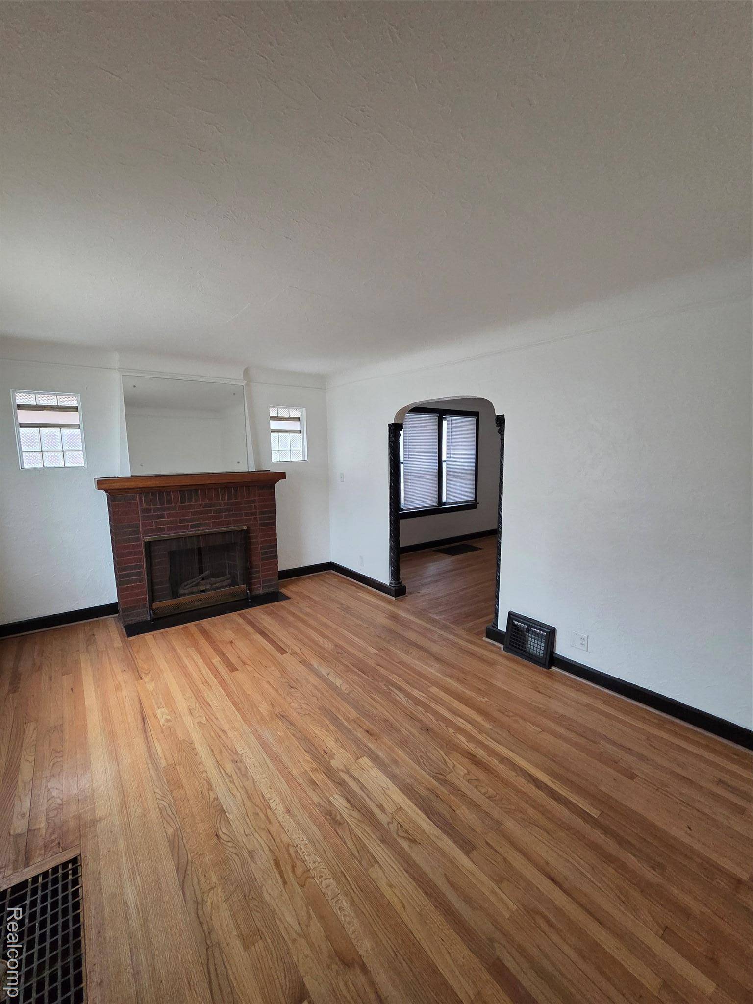 Detroit, MI 48238,15736 Ohio ST