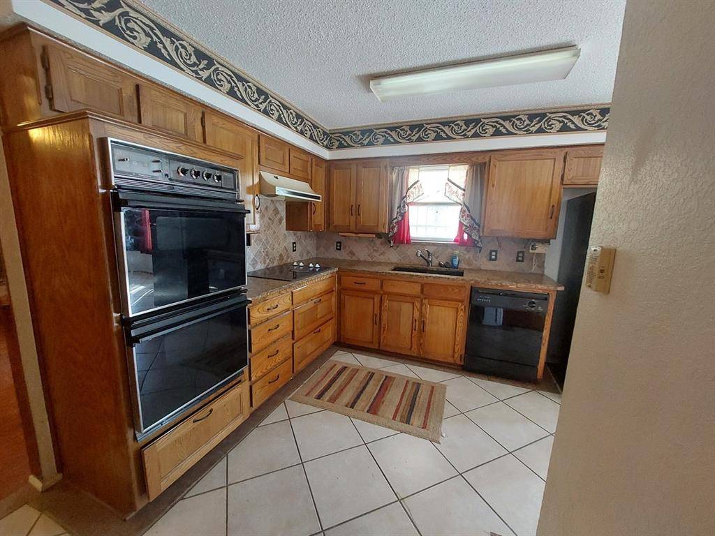 Forest Hill, TX 76119,3320 Landmark Lane