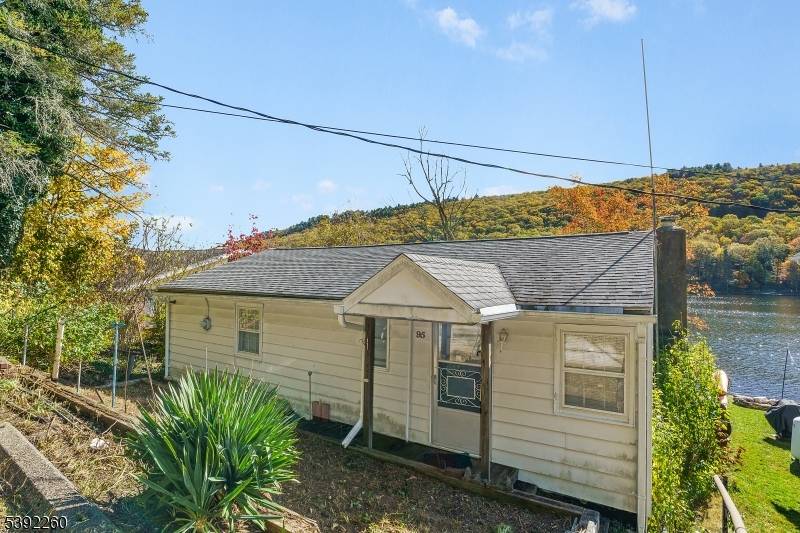 Sandyston Twp., NJ 07826,95 Woods Rd