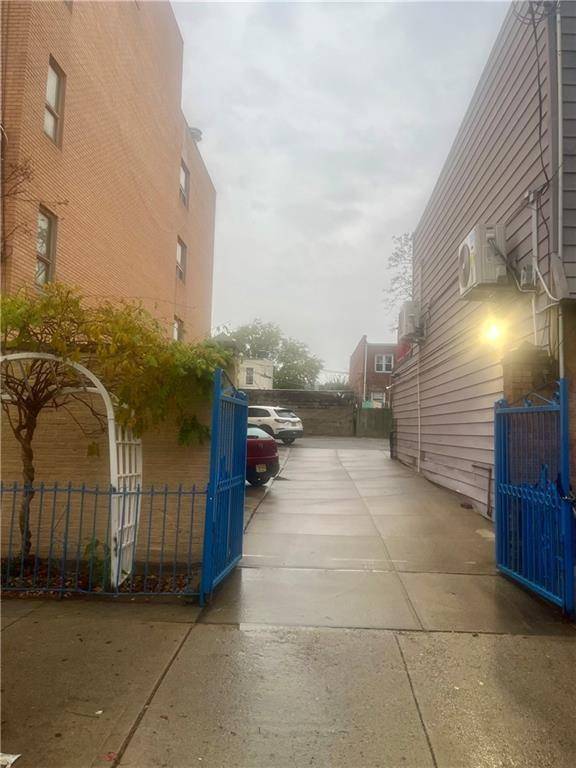 Brooklyn, NY 11220,820 49th ST
