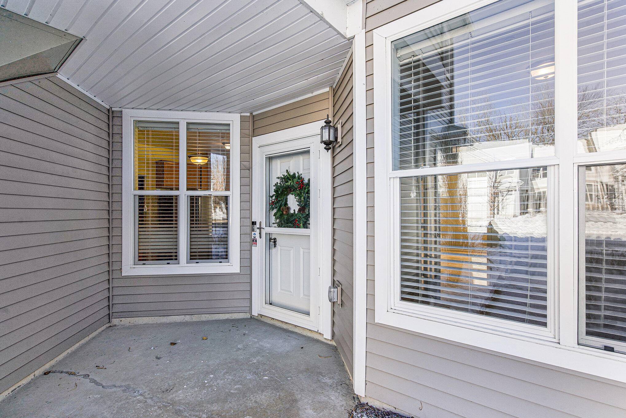 Chelsea, MI 48118,631 Pebblestone LN