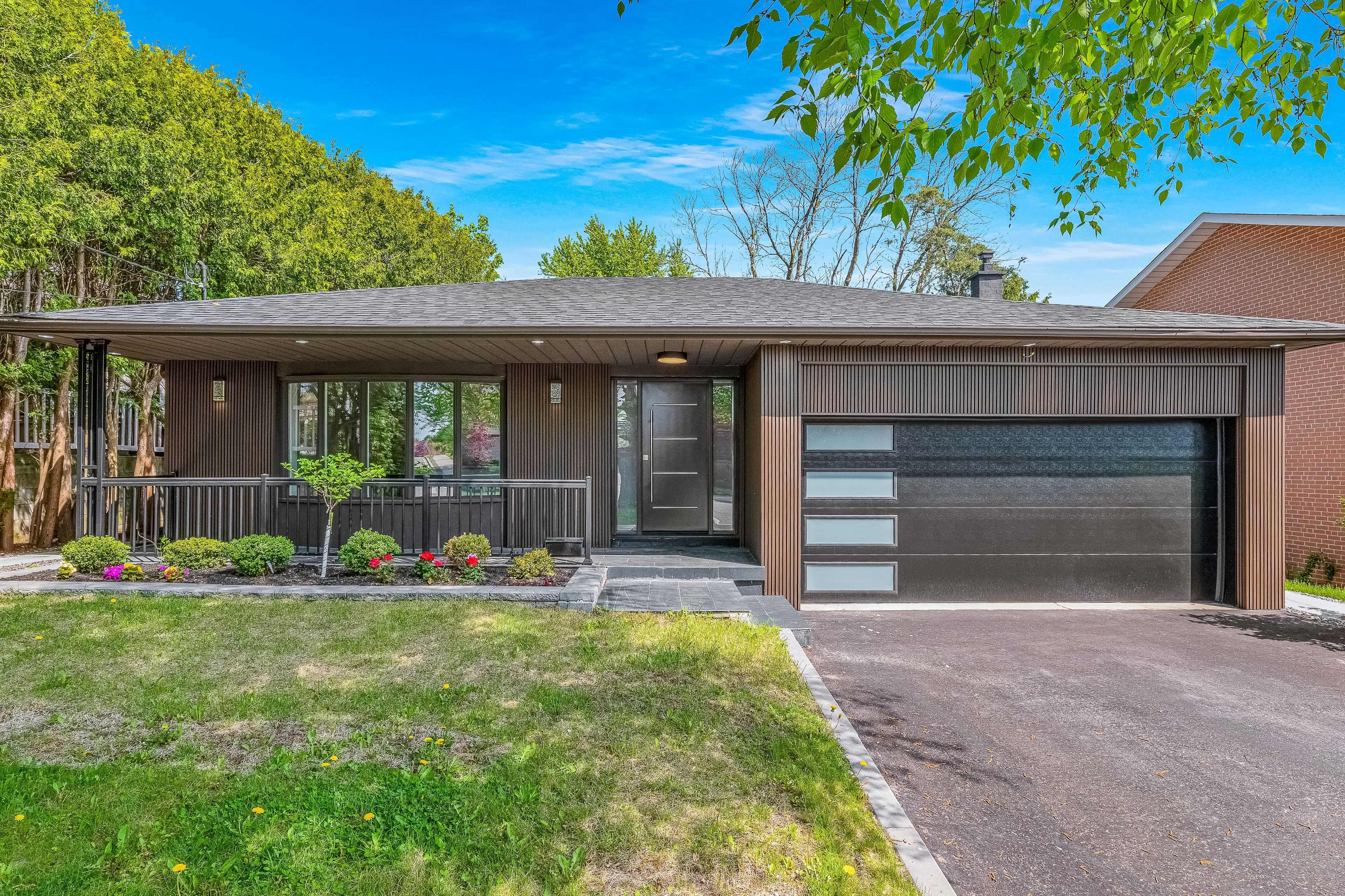 Toronto C15, ON M2K 2K7,30 Snowcrest AVE