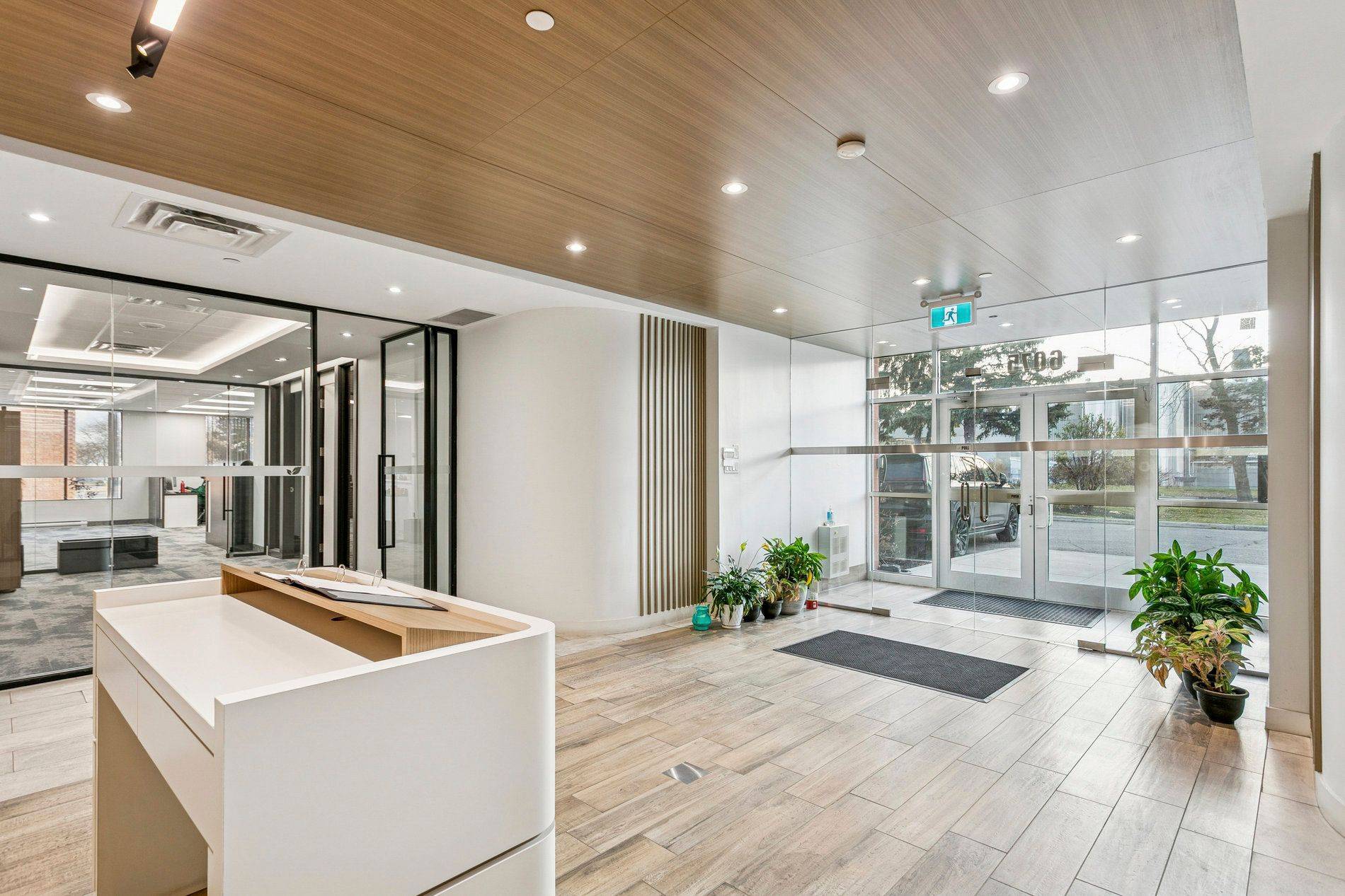 Mississauga, ON L5T 1Y8,6075 Kestrel RD