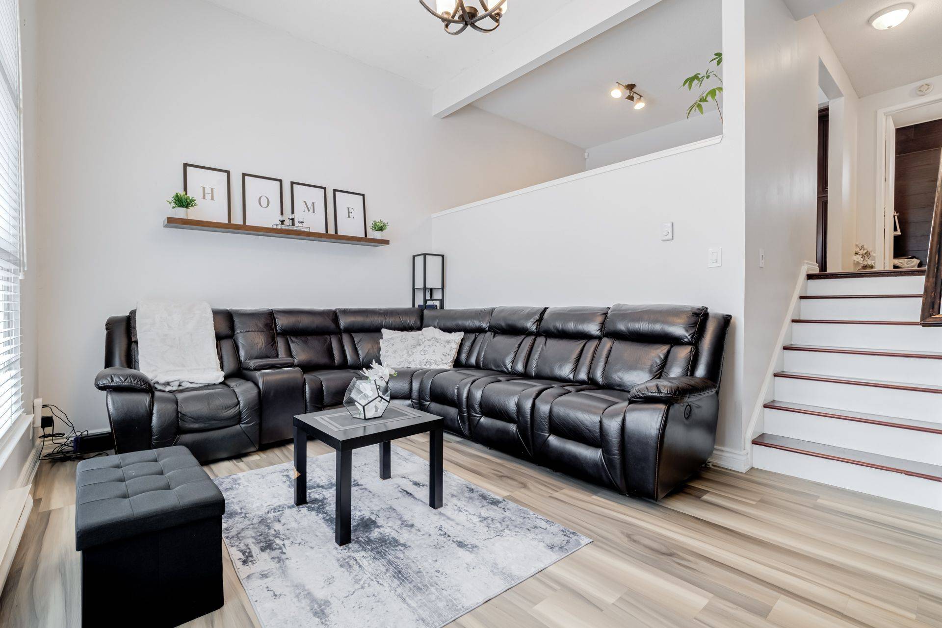 Brampton, ON L6T 2A3,30 Briar PATH