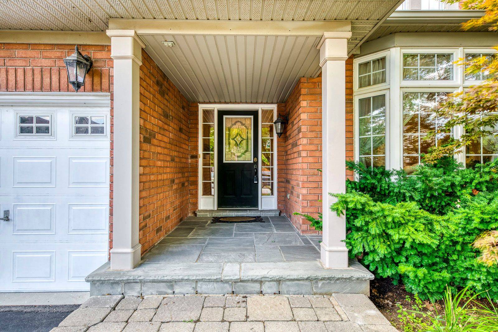 Oakville, ON L6L 6T3,157 Creek Path AVE