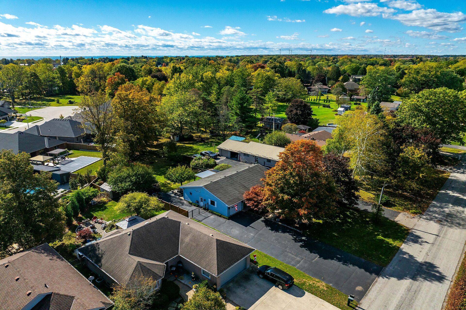 Norfolk, ON N0A 1N1,92 Dover Mills RD