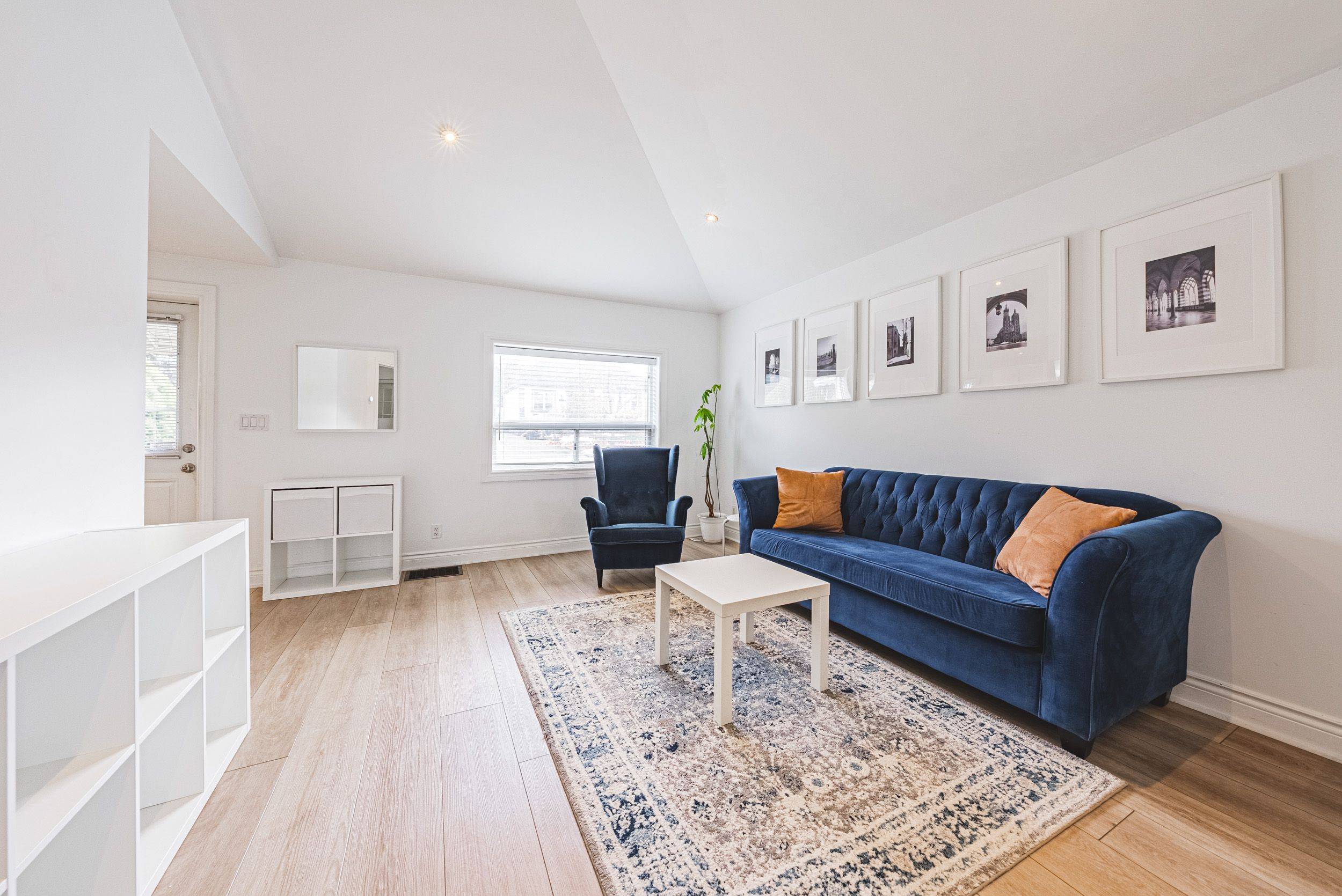 Hamilton, ON L9C 4J4,258 West 19th ST