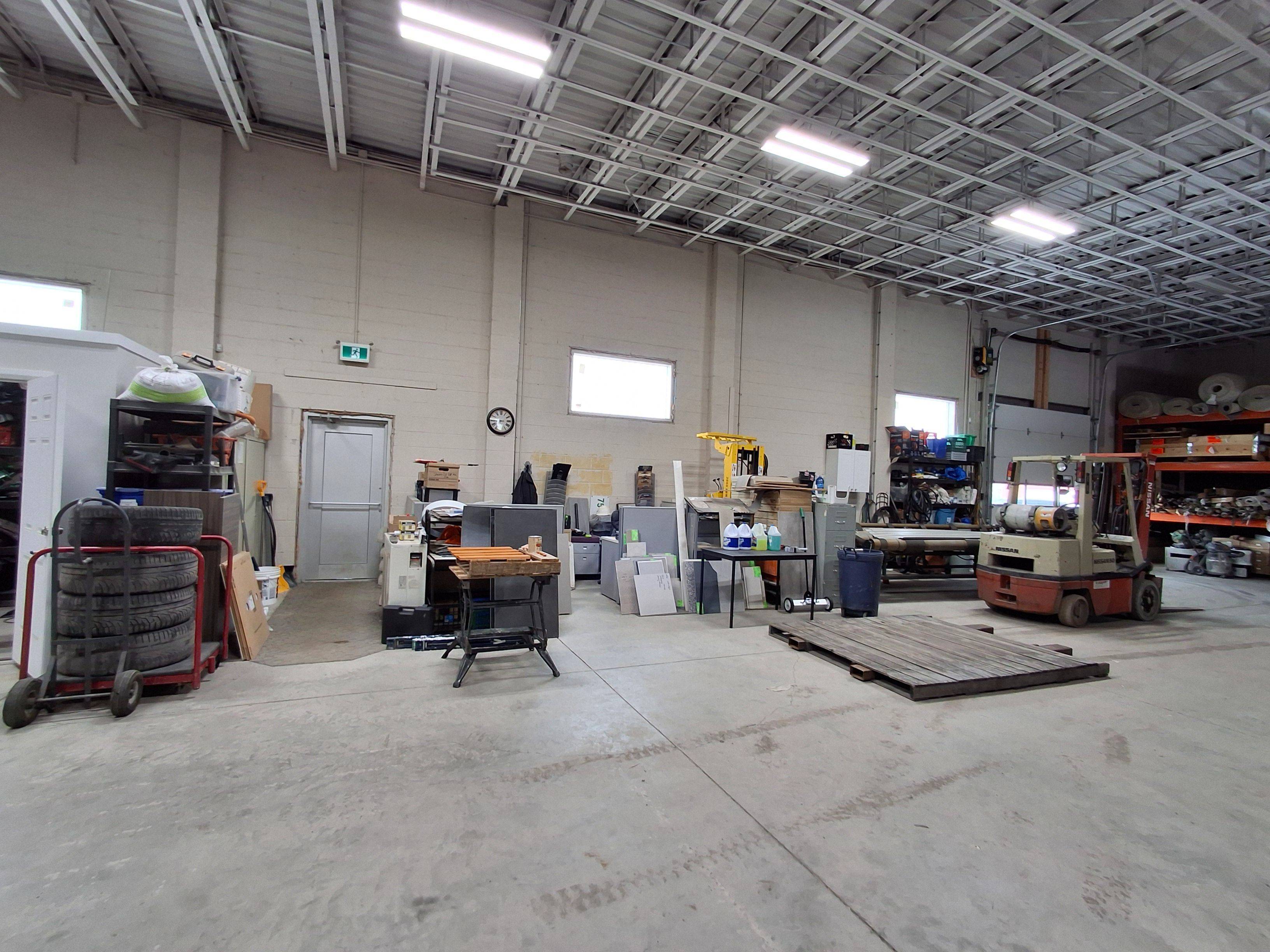 Country Place - Pineglen - Crestview And Area, ON K2E 6V2,75 Bongard AVE