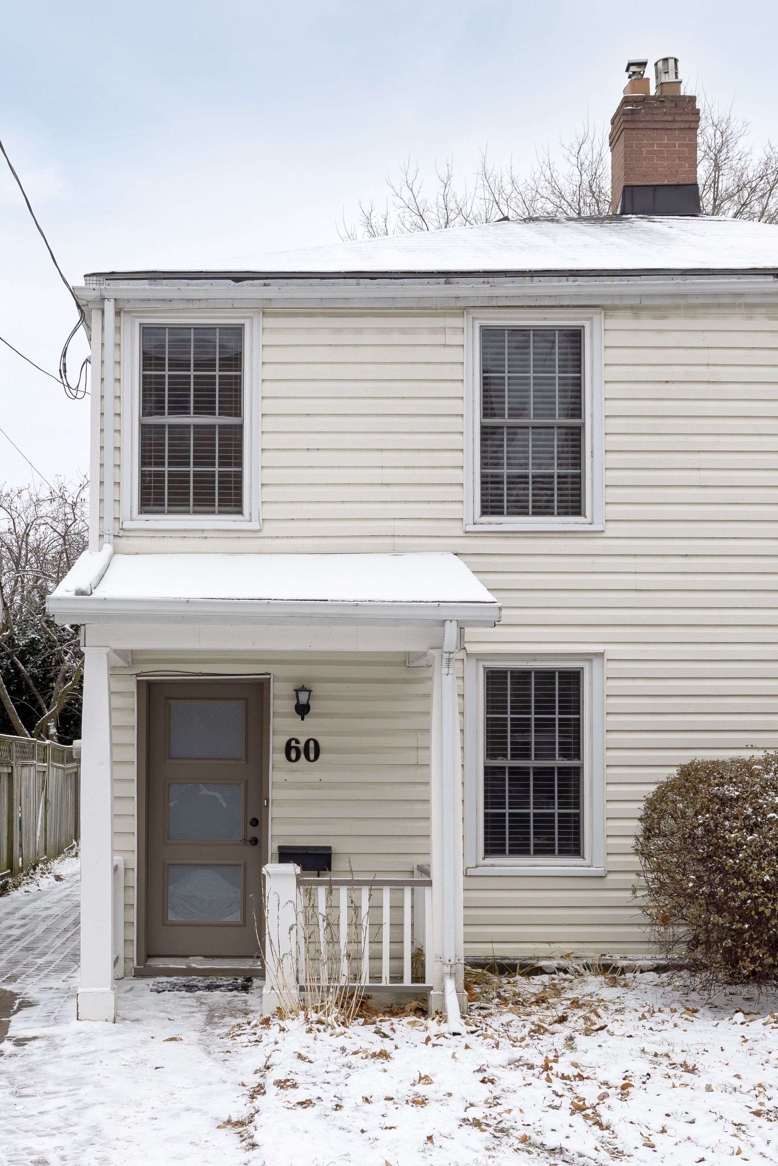 Kingston, ON K7K 1C6,60 Colborne ST