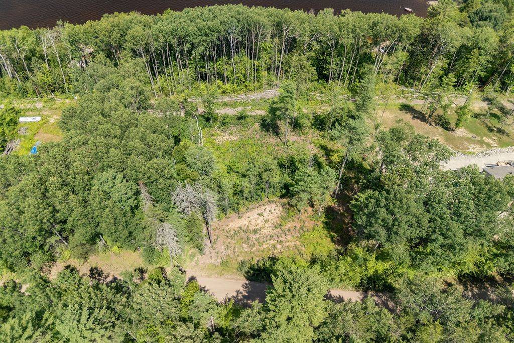 Deep River, ON K0J 1P0,00 McAnulty RD