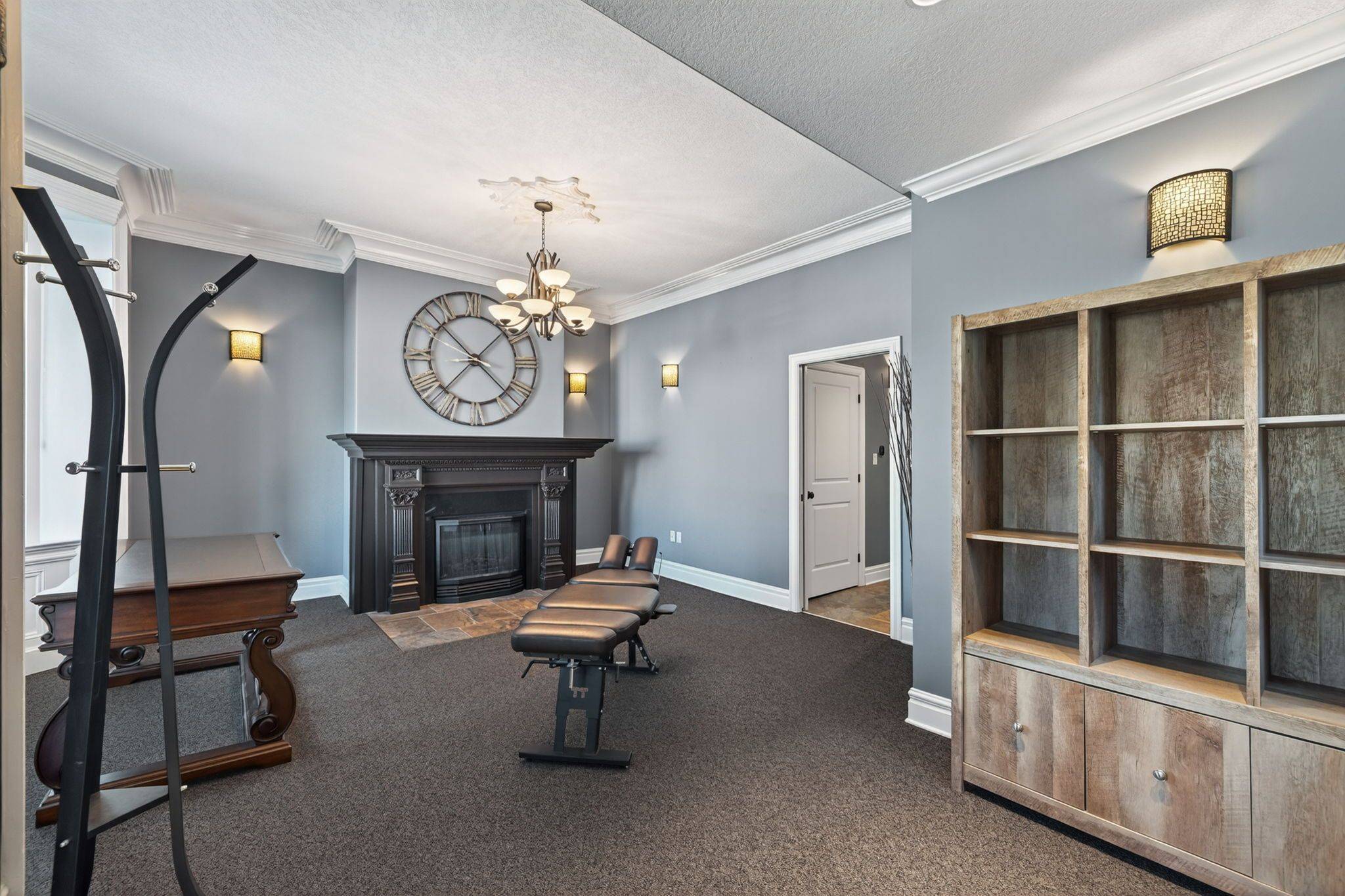 London East, ON N5Y 3H8,519 Oxford ST E