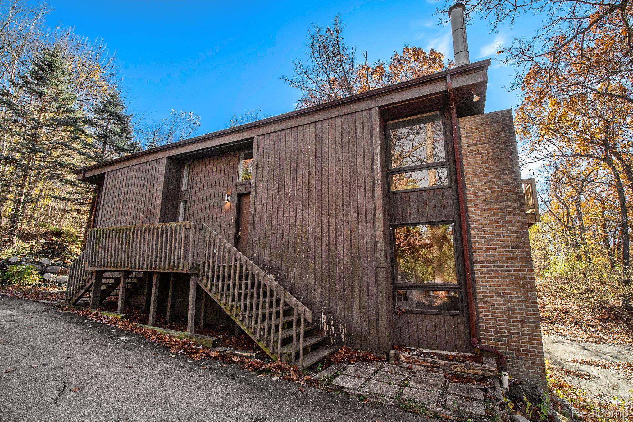 Rochester, MI 48306,1095 W Snell RD