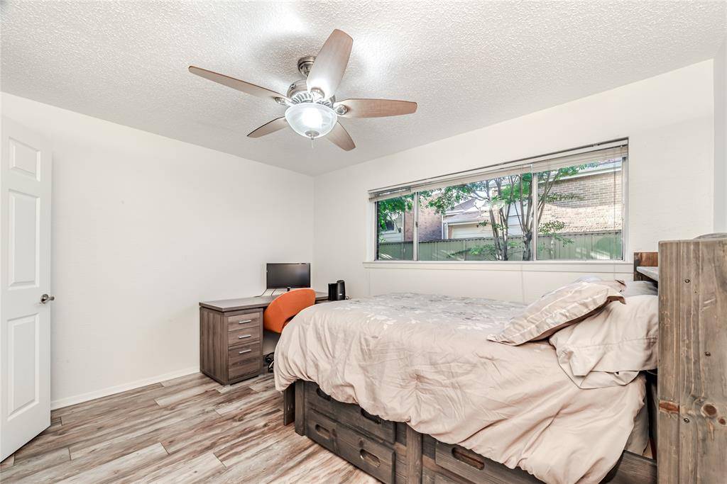 Grapevine, TX 76051,1902 Shorewood Drive