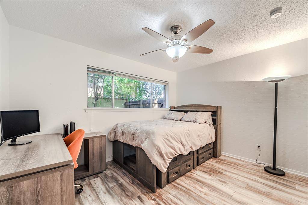 Grapevine, TX 76051,1902 Shorewood Drive