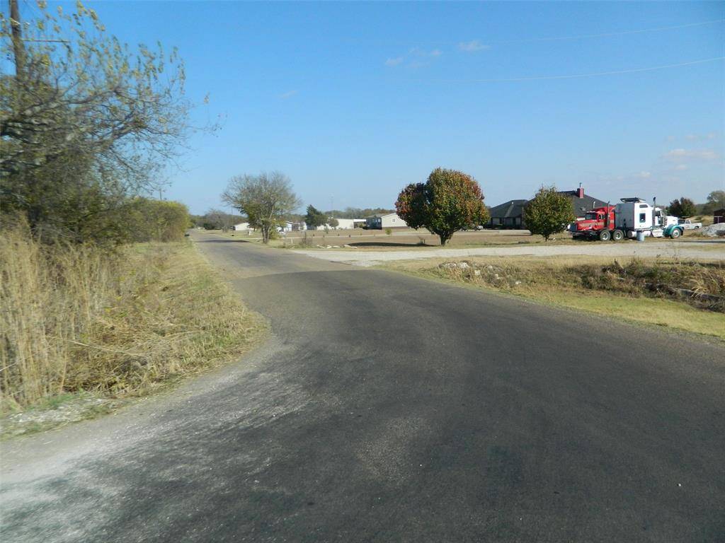 Waxahachie, TX 75165,528 Johnston Road