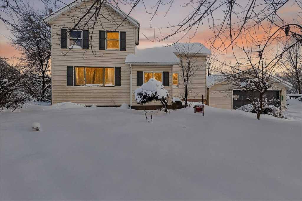 Cassopolis, MI 49031,27064 White ST