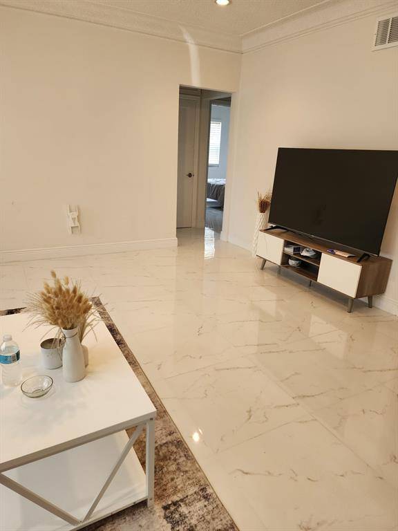 West Palm Beach, FL 33401,2005 Mercer Ave