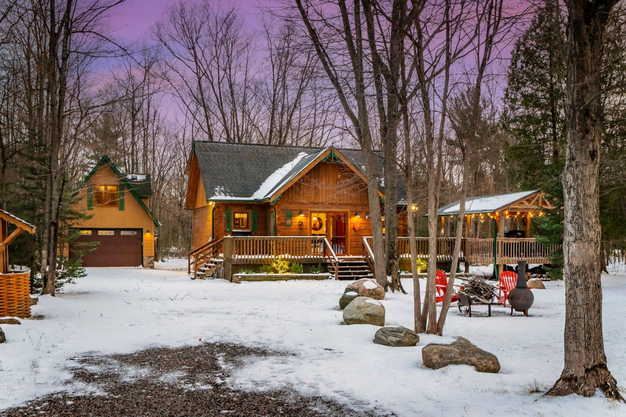 Tiny, ON L9M 0J1,23 Crown CT