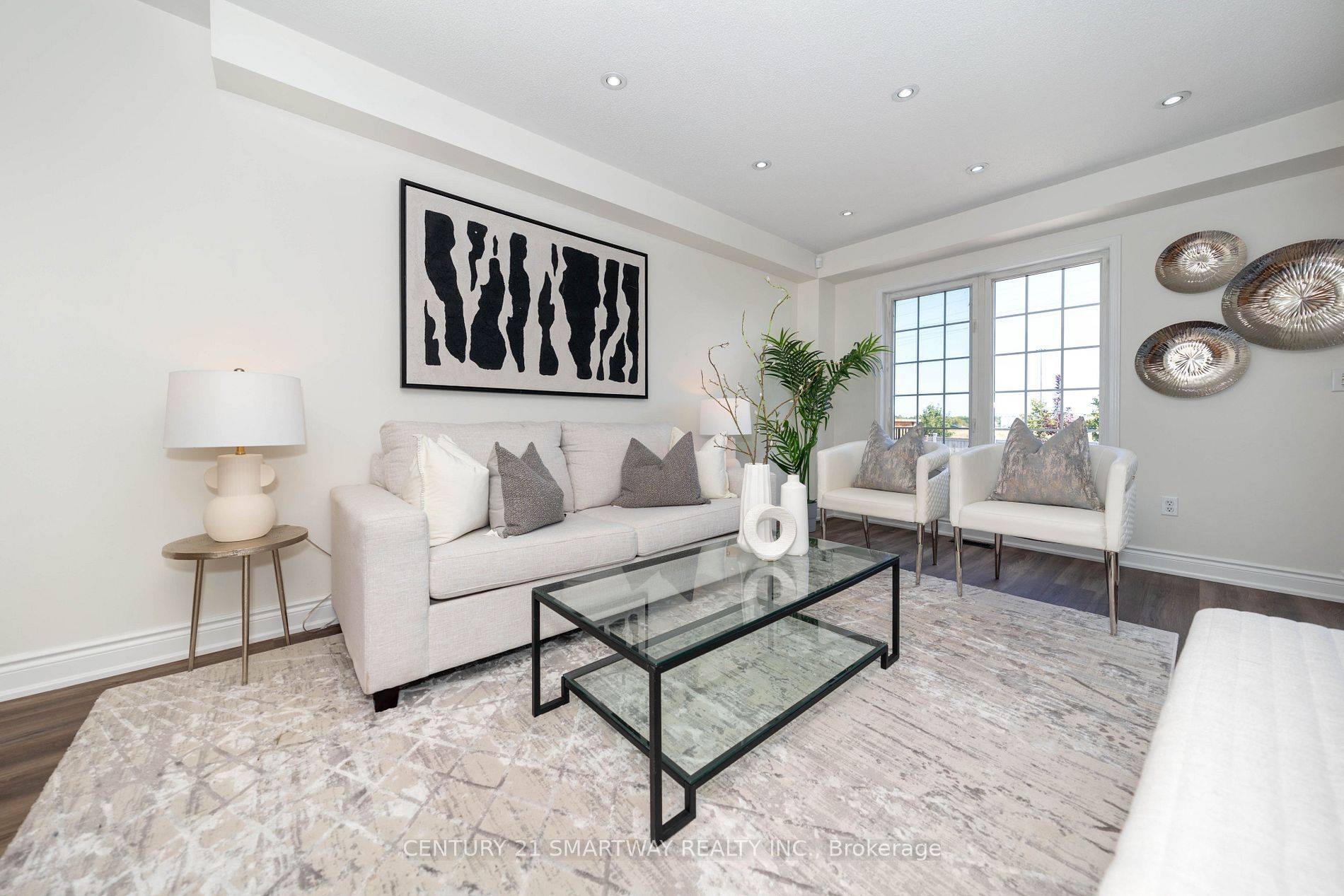 Mississauga, ON L5M 7N4,3424 Angel Pass DR