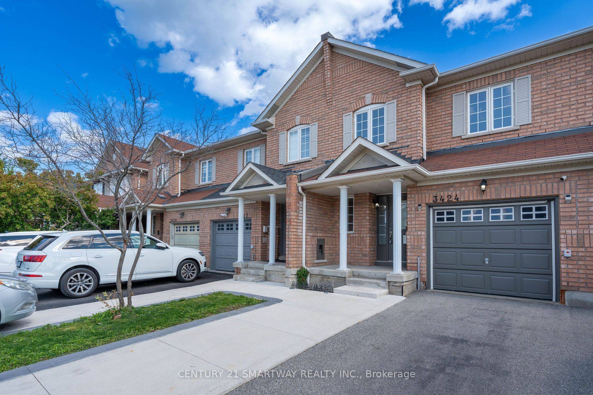 Mississauga, ON L5M 7N4,3424 Angel Pass DR