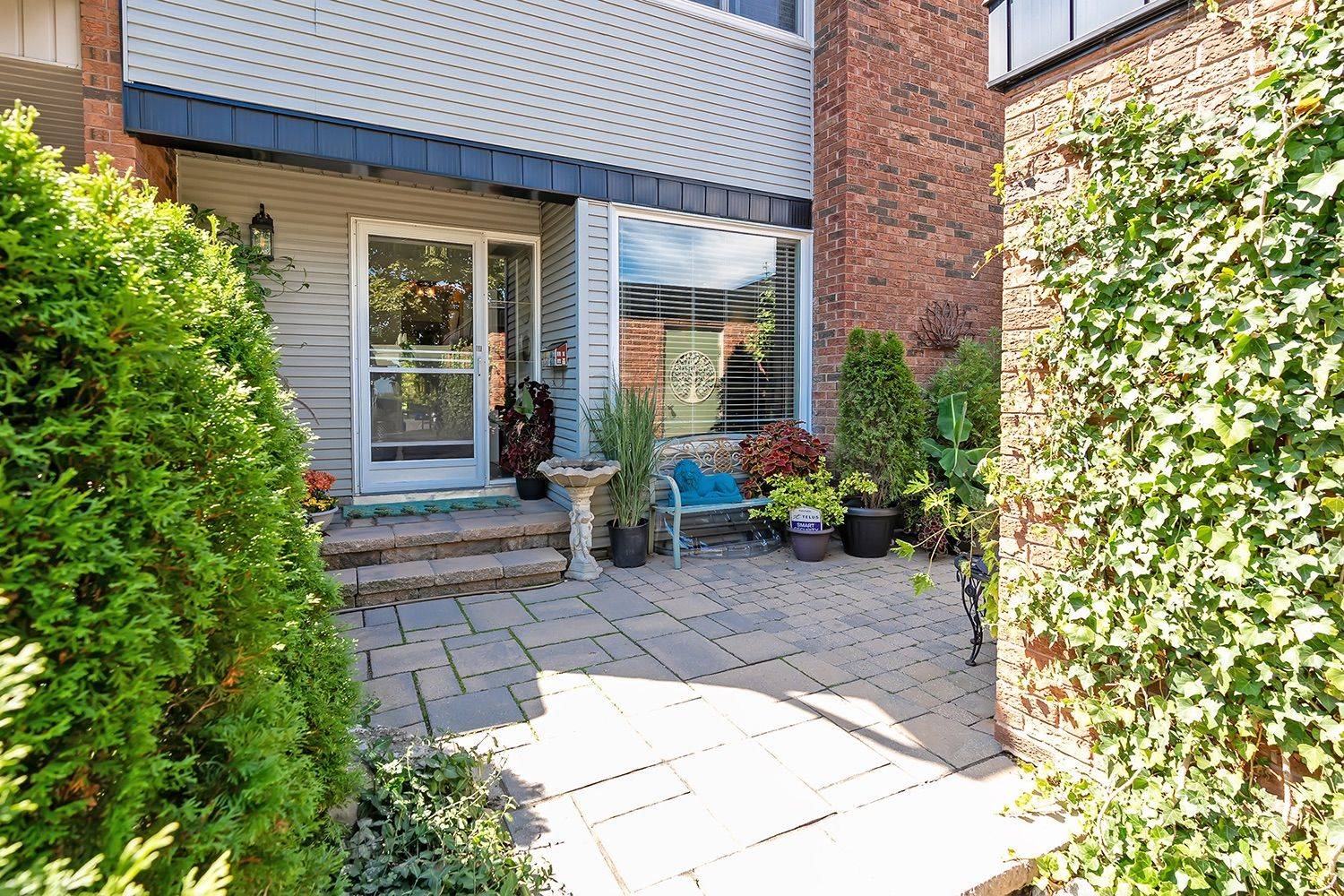 Burlington, ON L7P 3A7,1580 Kerns RD #5