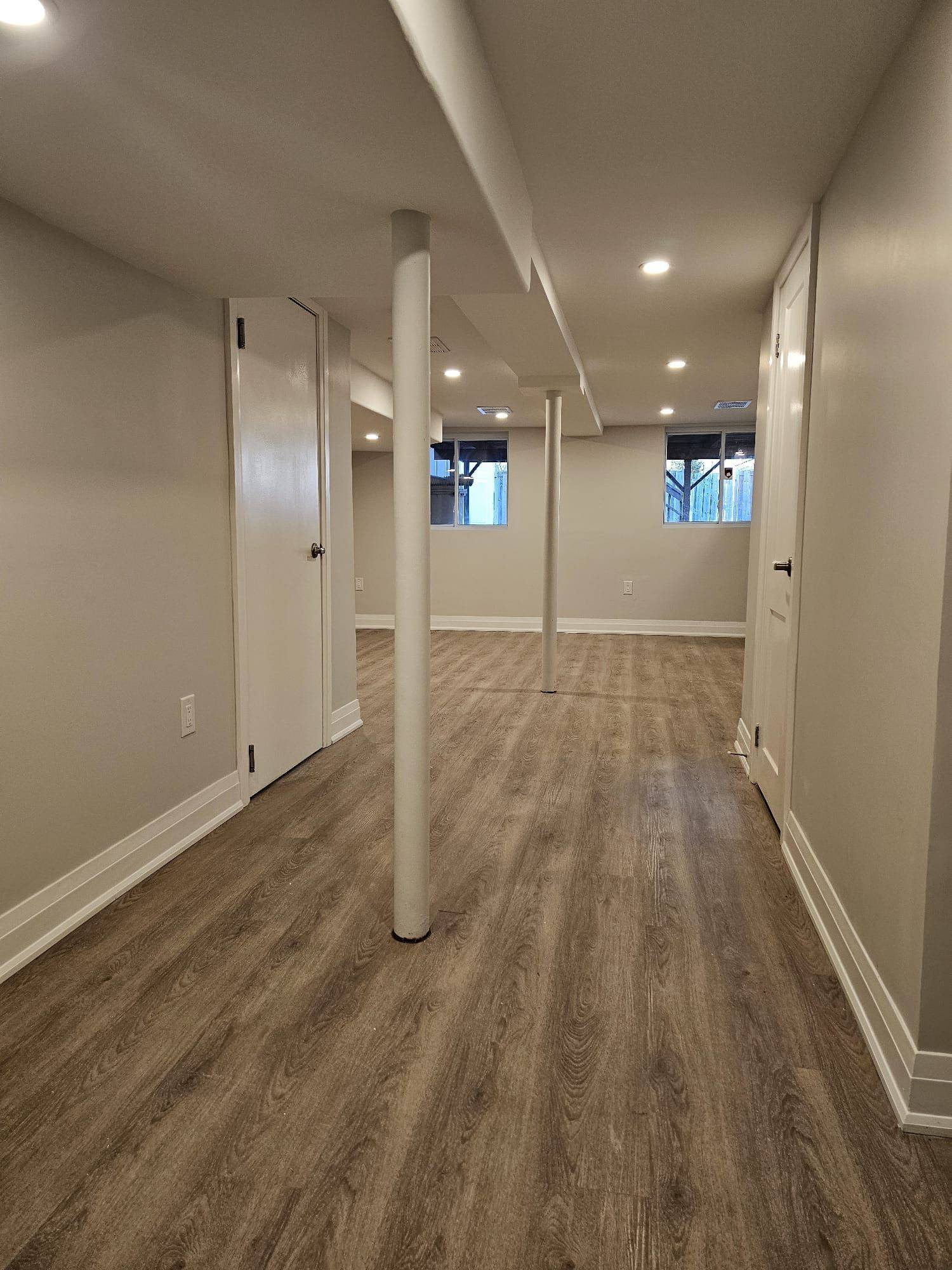 Hamilton, ON L8V 2X7,50 East 24th ST #Unit 2