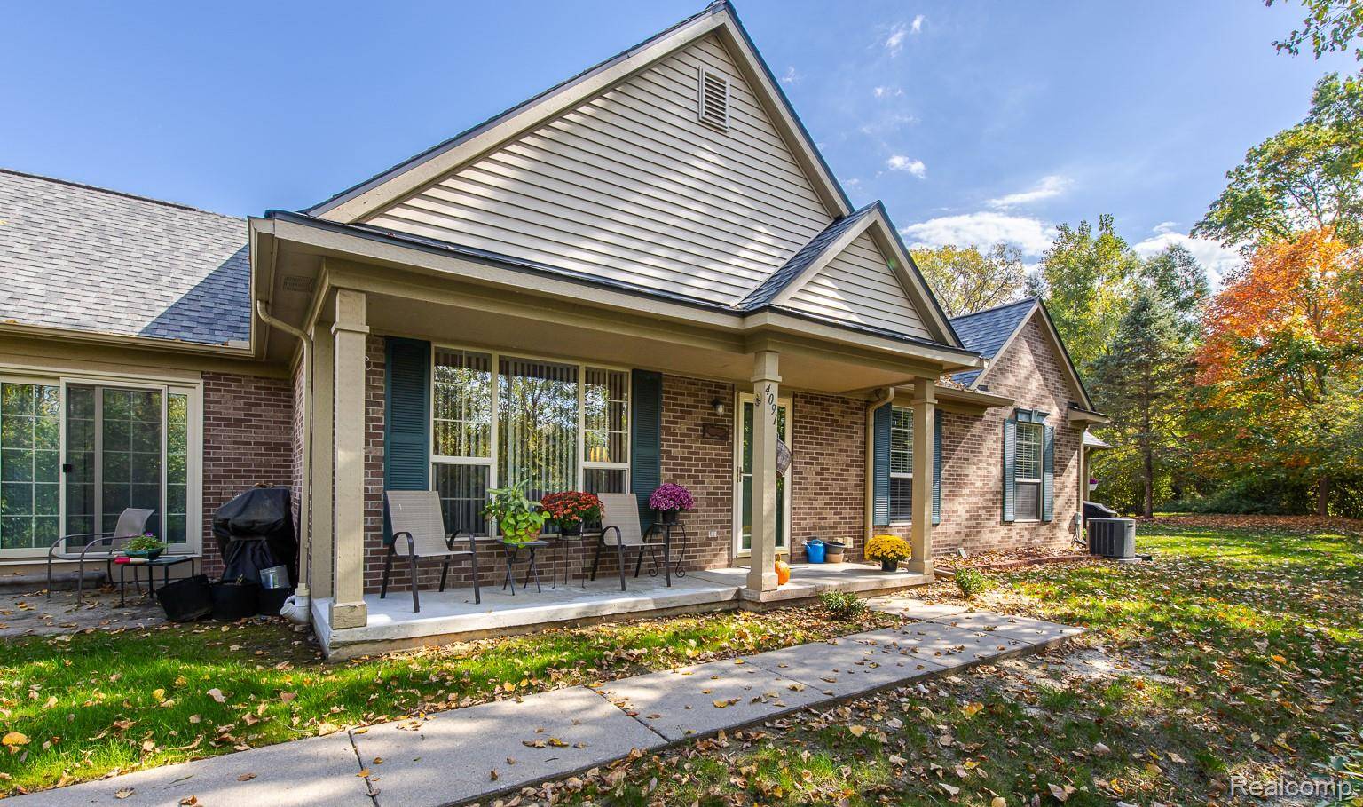 Holly, MI 48442,4091 Stonebridge