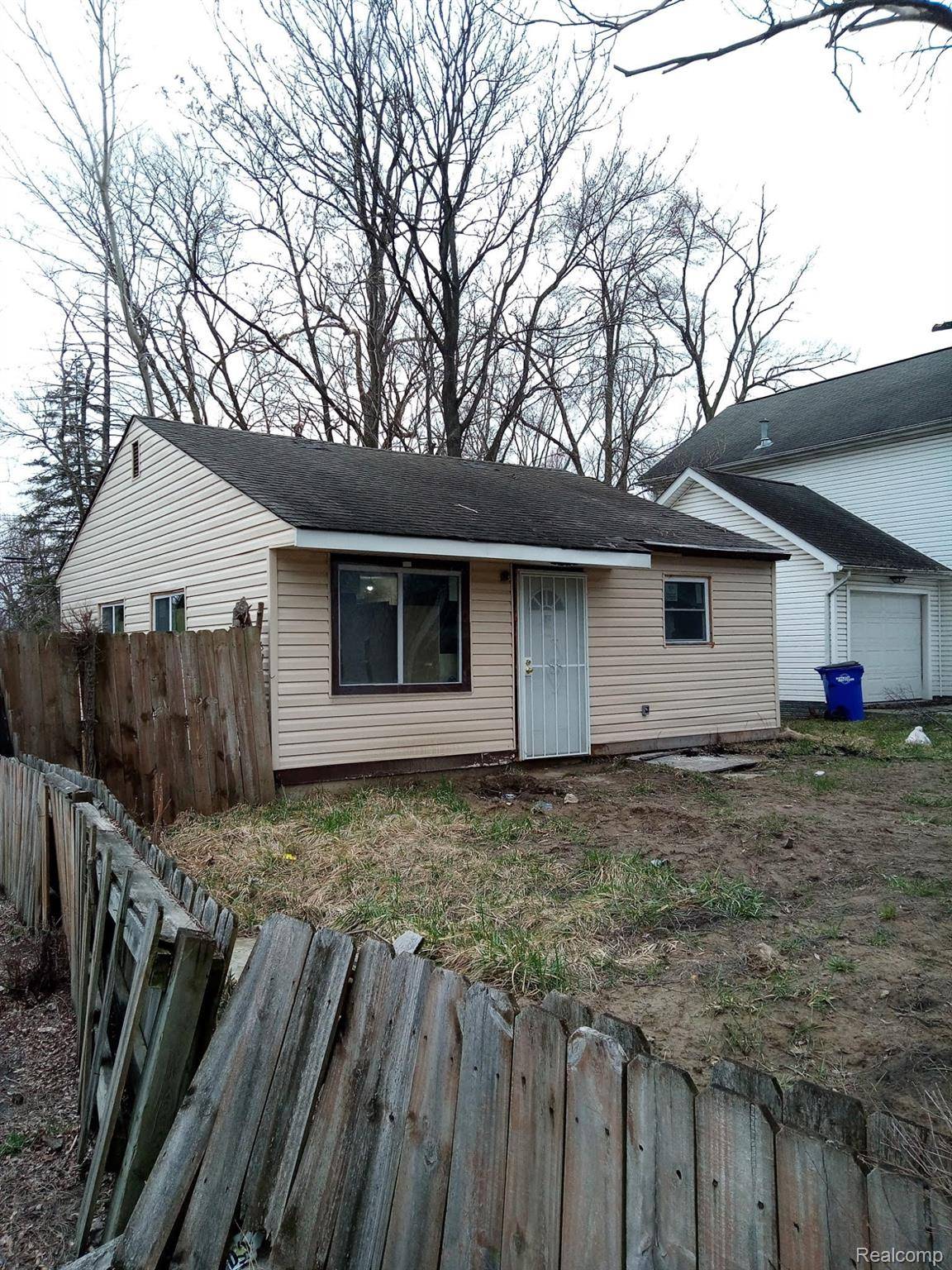 Detroit, MI 48223,15403 Beaverland ST