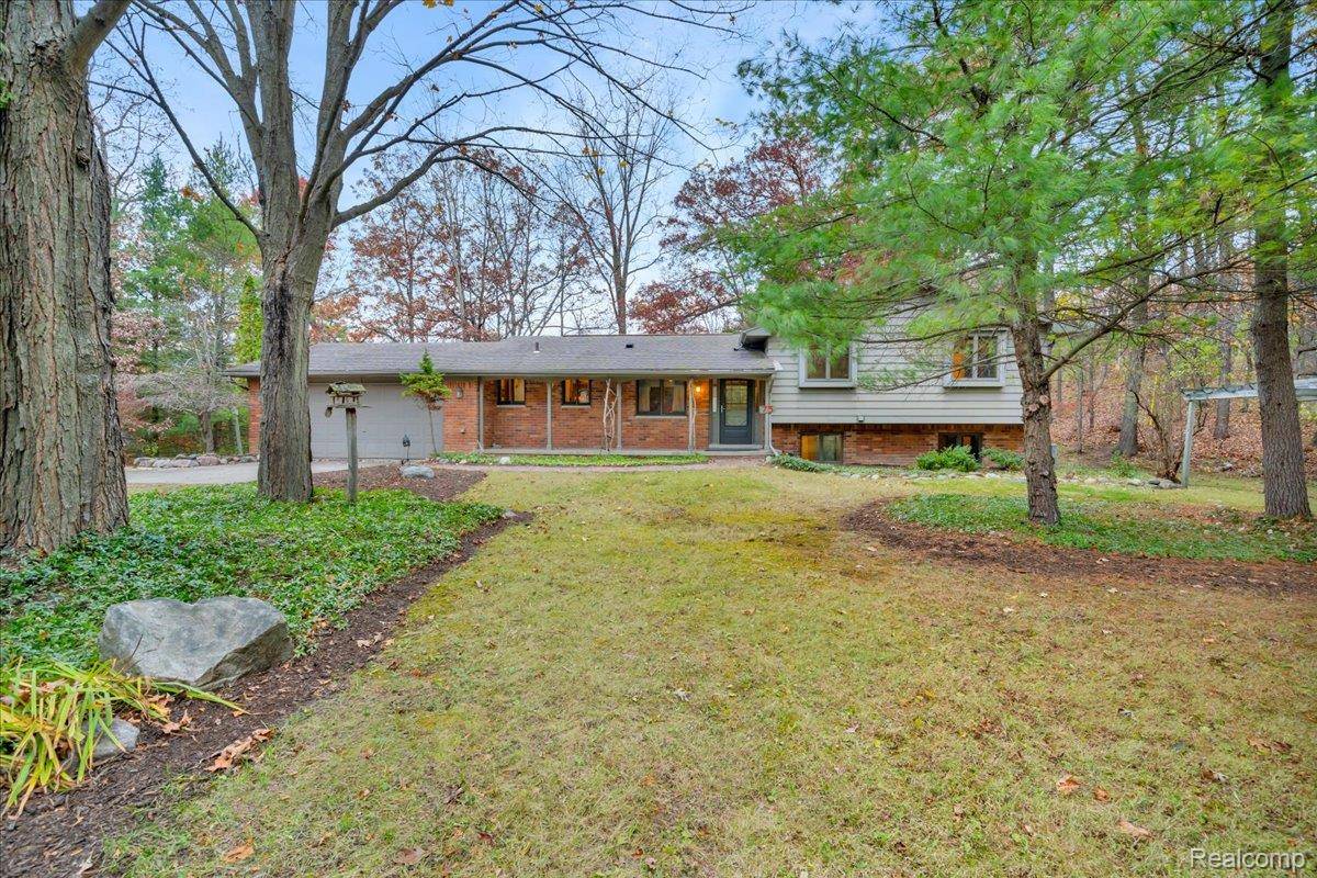 Oxford, MI 48370,75 Ridgemont RD