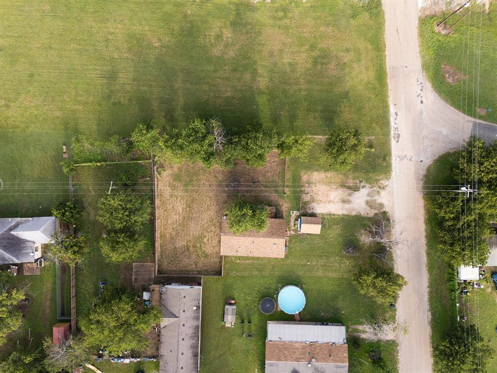 Crawford, TX 76638,198 E 4th Street