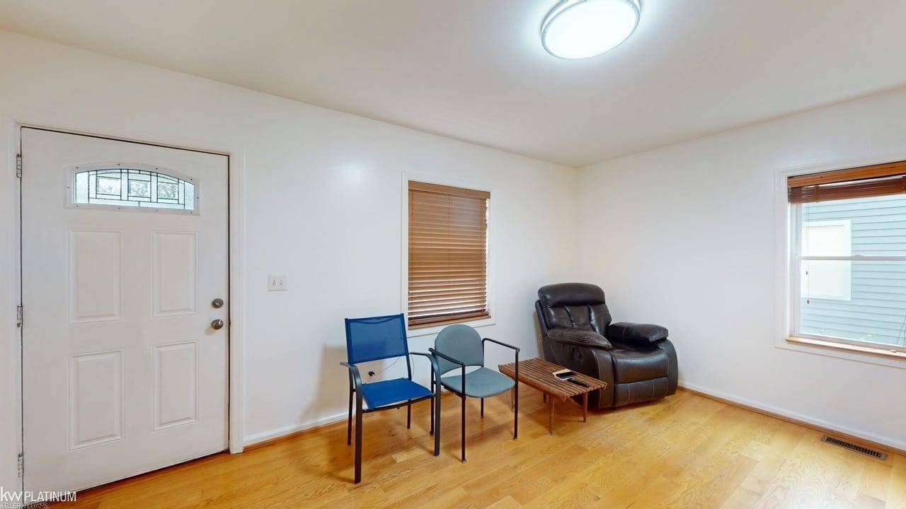 Roseville, MI 48066,17914 Birmingham ST