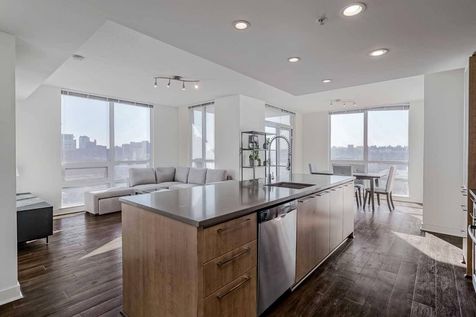 Calgary, AB T2R0P4,1118 12 AVE SW #706