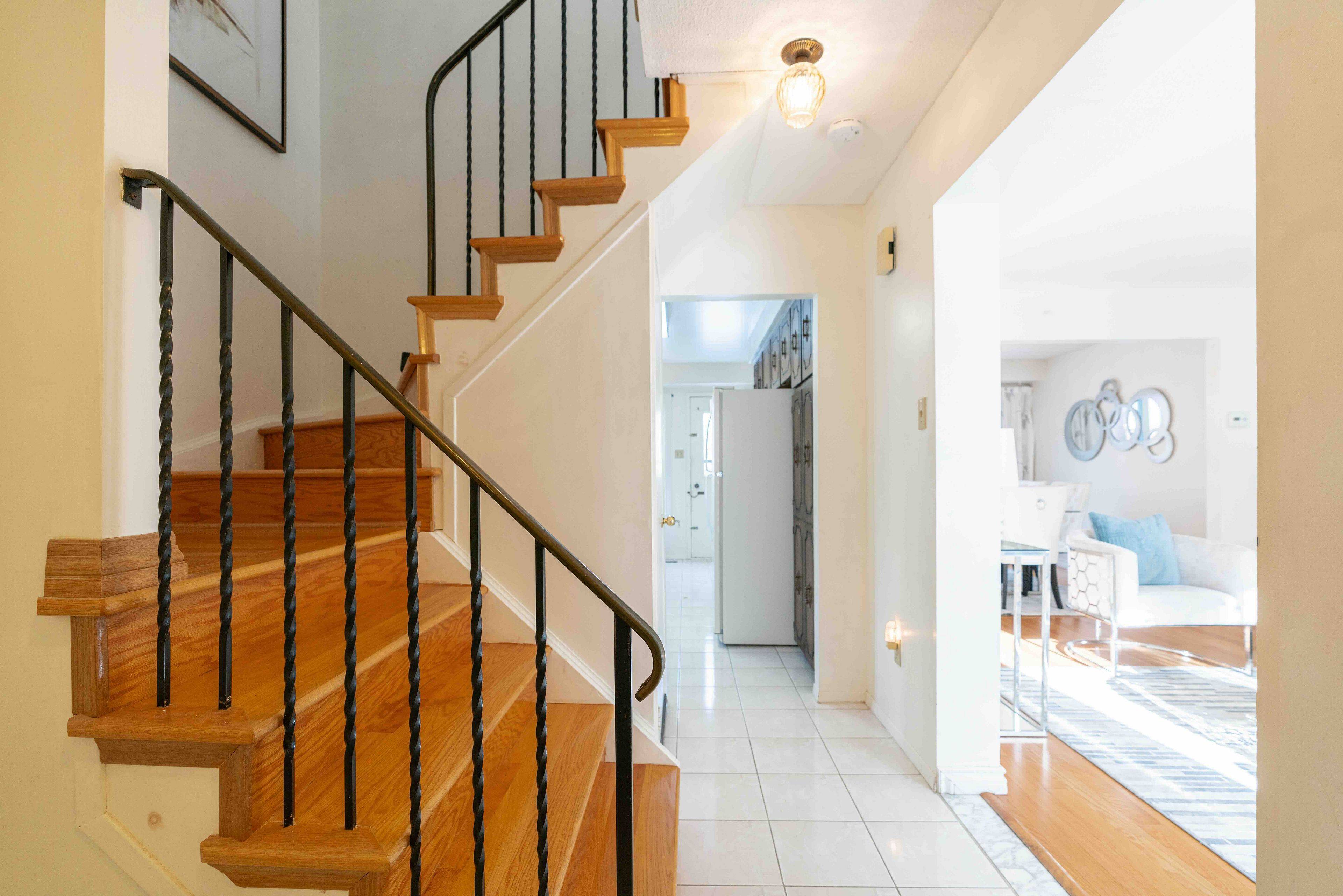 Toronto E07, ON M1V 1X8,19 Oakhaven DR