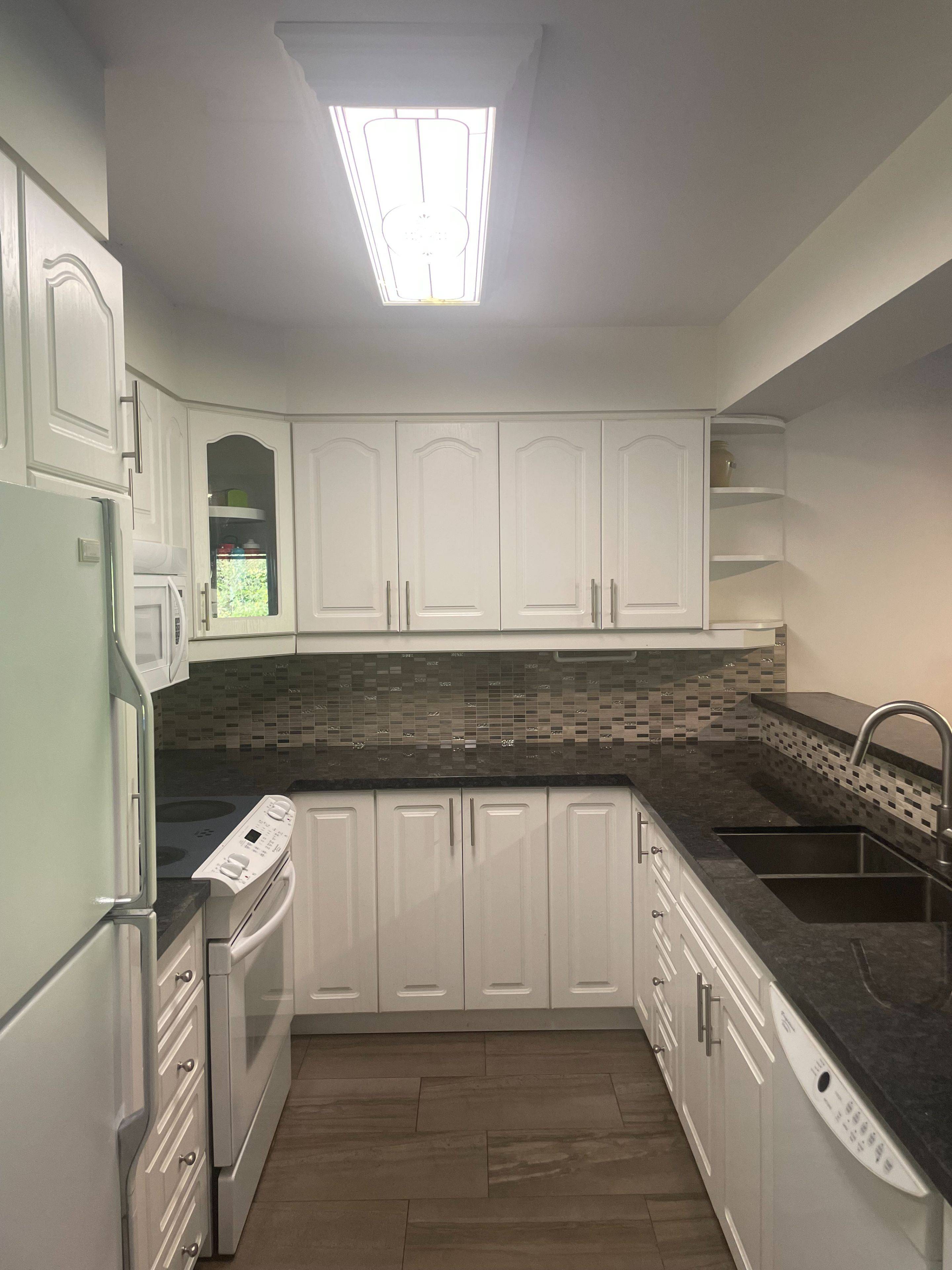 Ramara, ON L0K 1B0,51 Laguna Pkwy #11