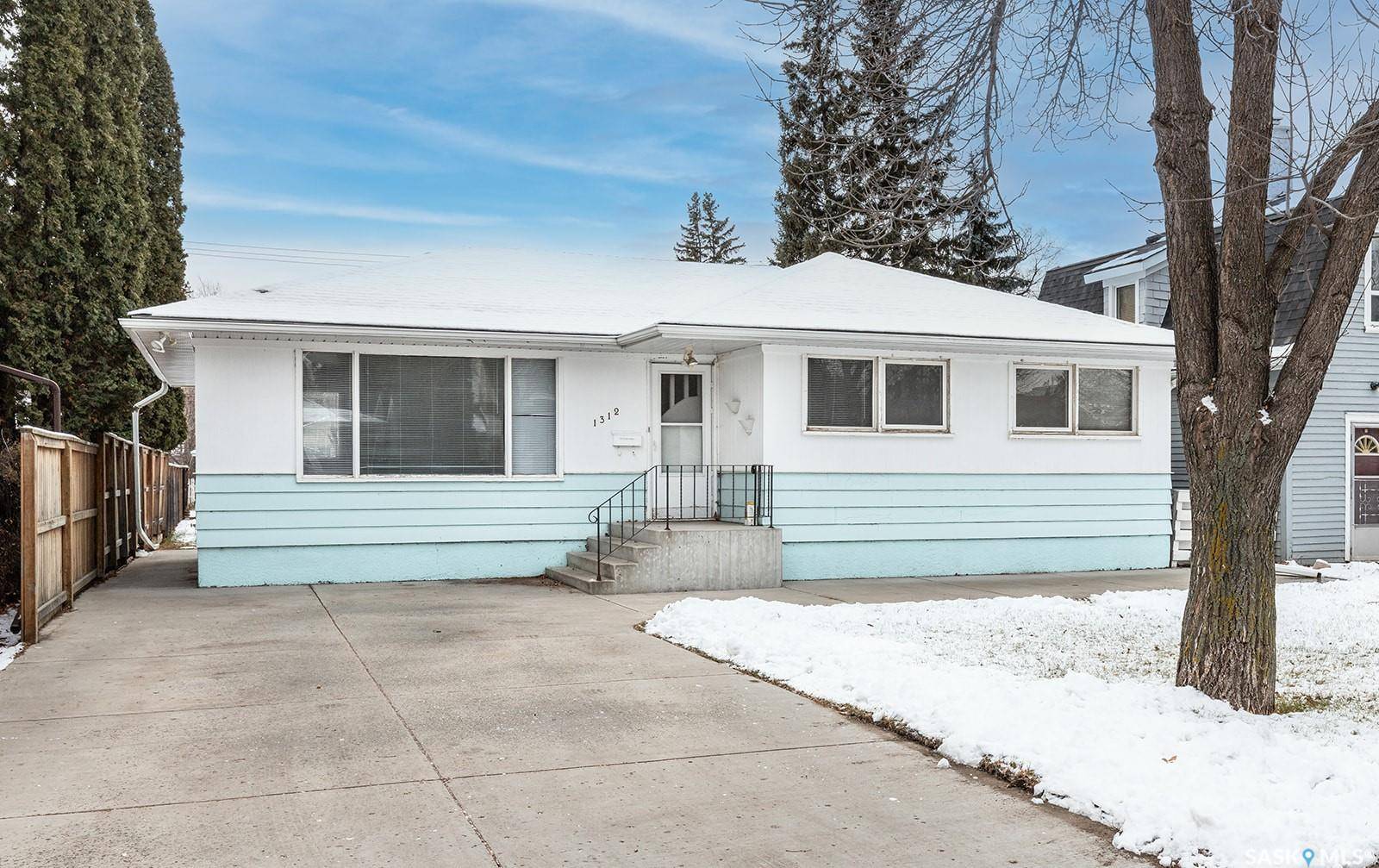 Saskatoon, SK S7H 0C7,1312 13th STREET E