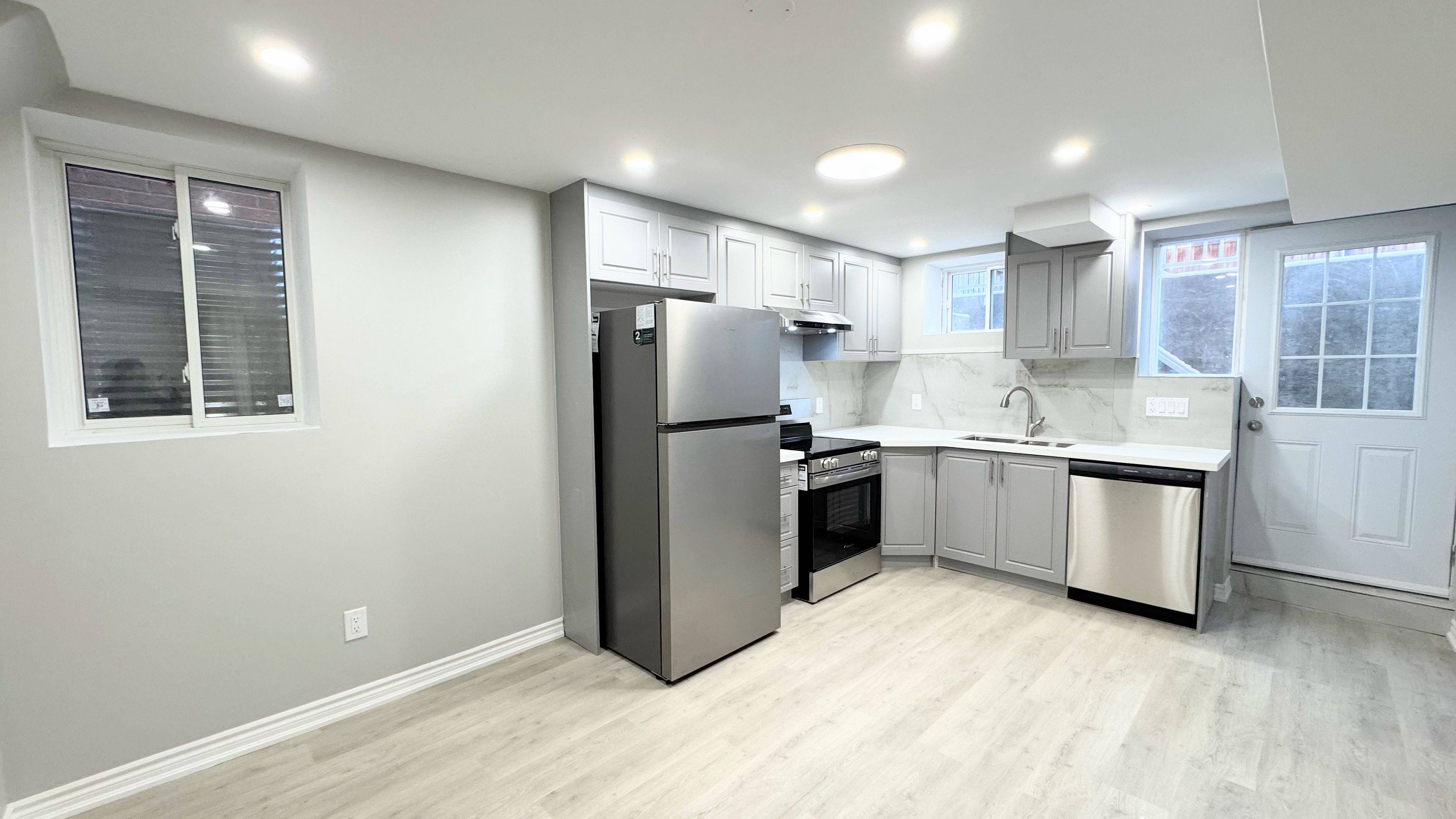 Milton, ON L9E 0B7,455 Clarkson Gate #Basement