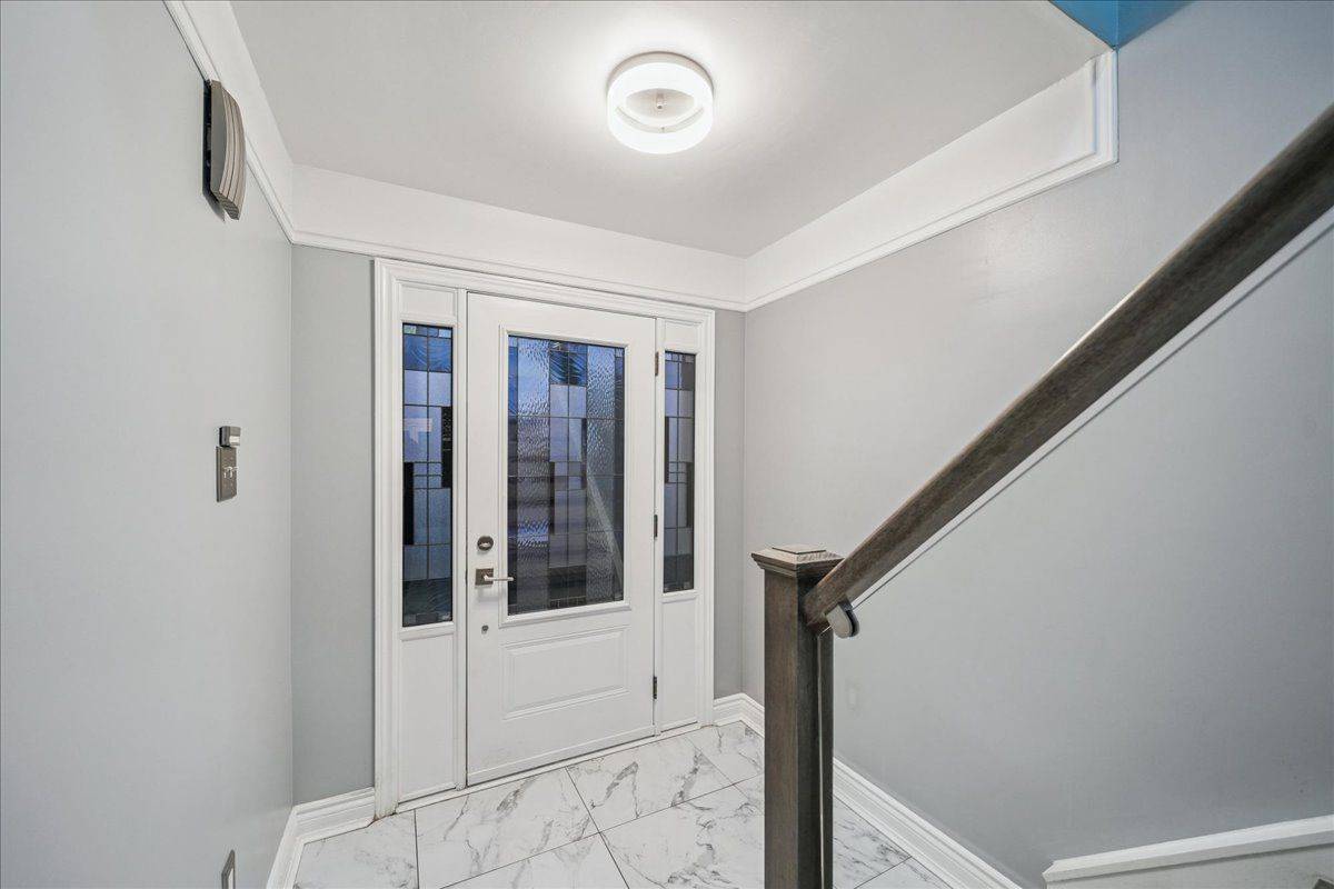 Mississauga, ON L5M 5N1,4806 Rosebush RD