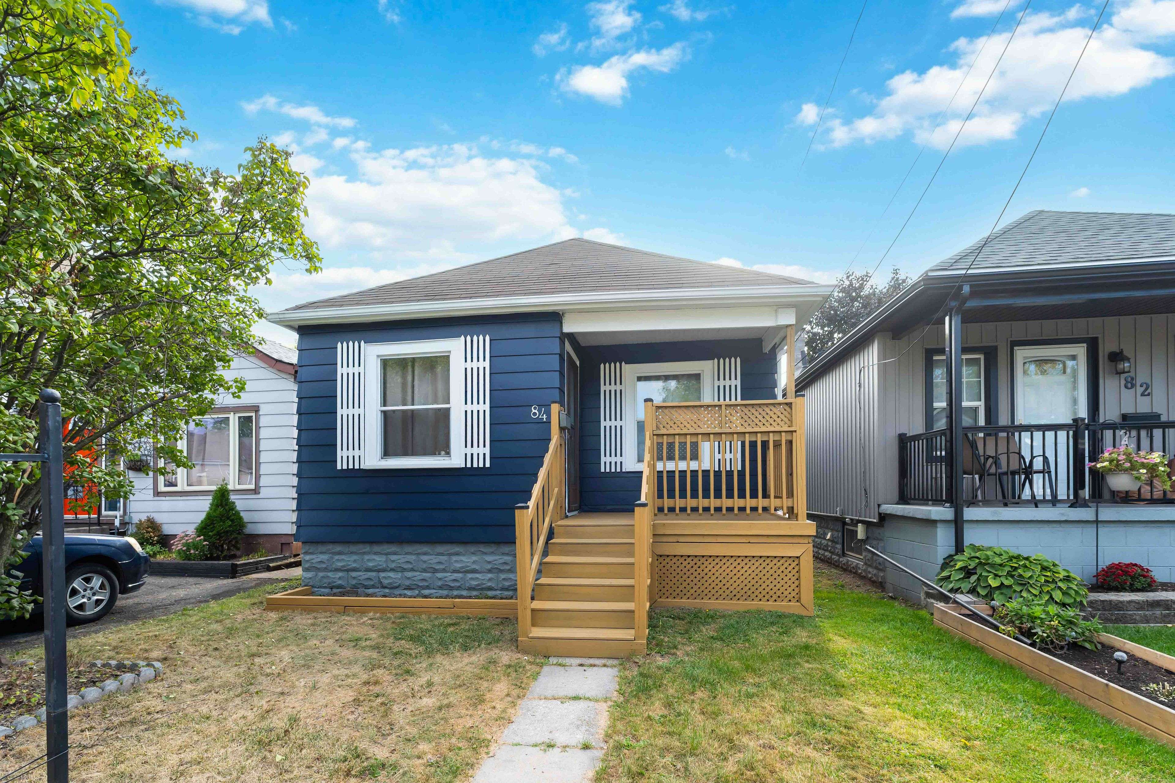 Hamilton, ON L8H 4K6,84 Frederick AVE