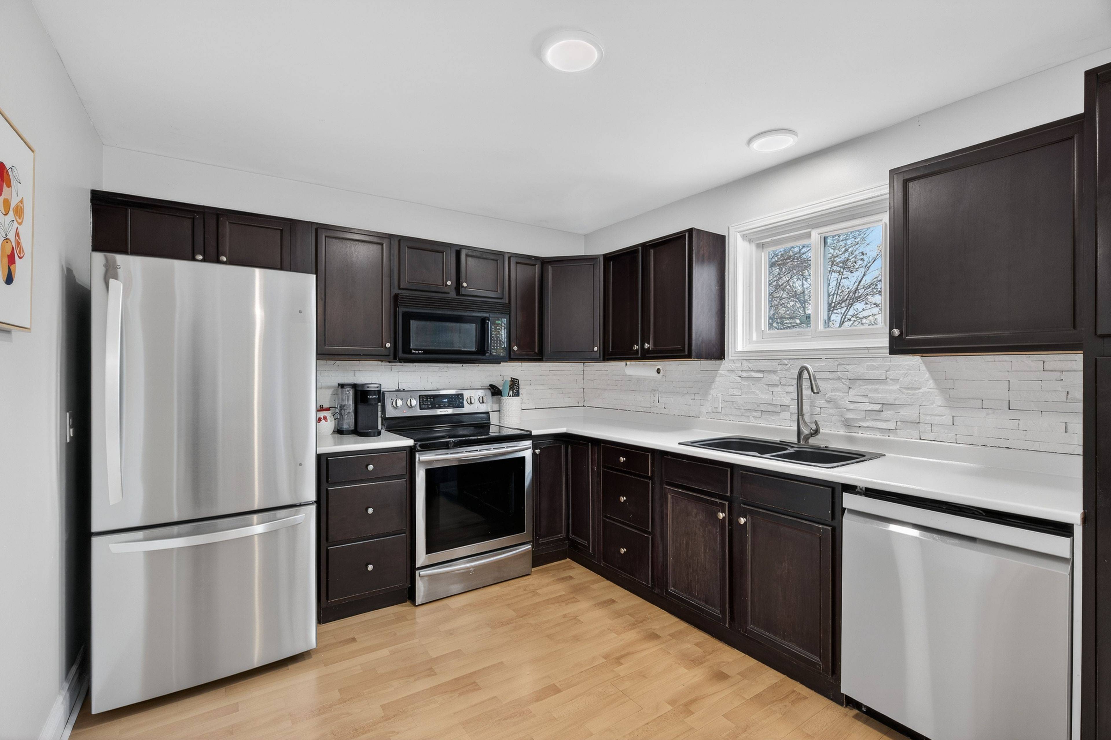 Greater Napanee, ON K7R 3X9,373 Ginger ST