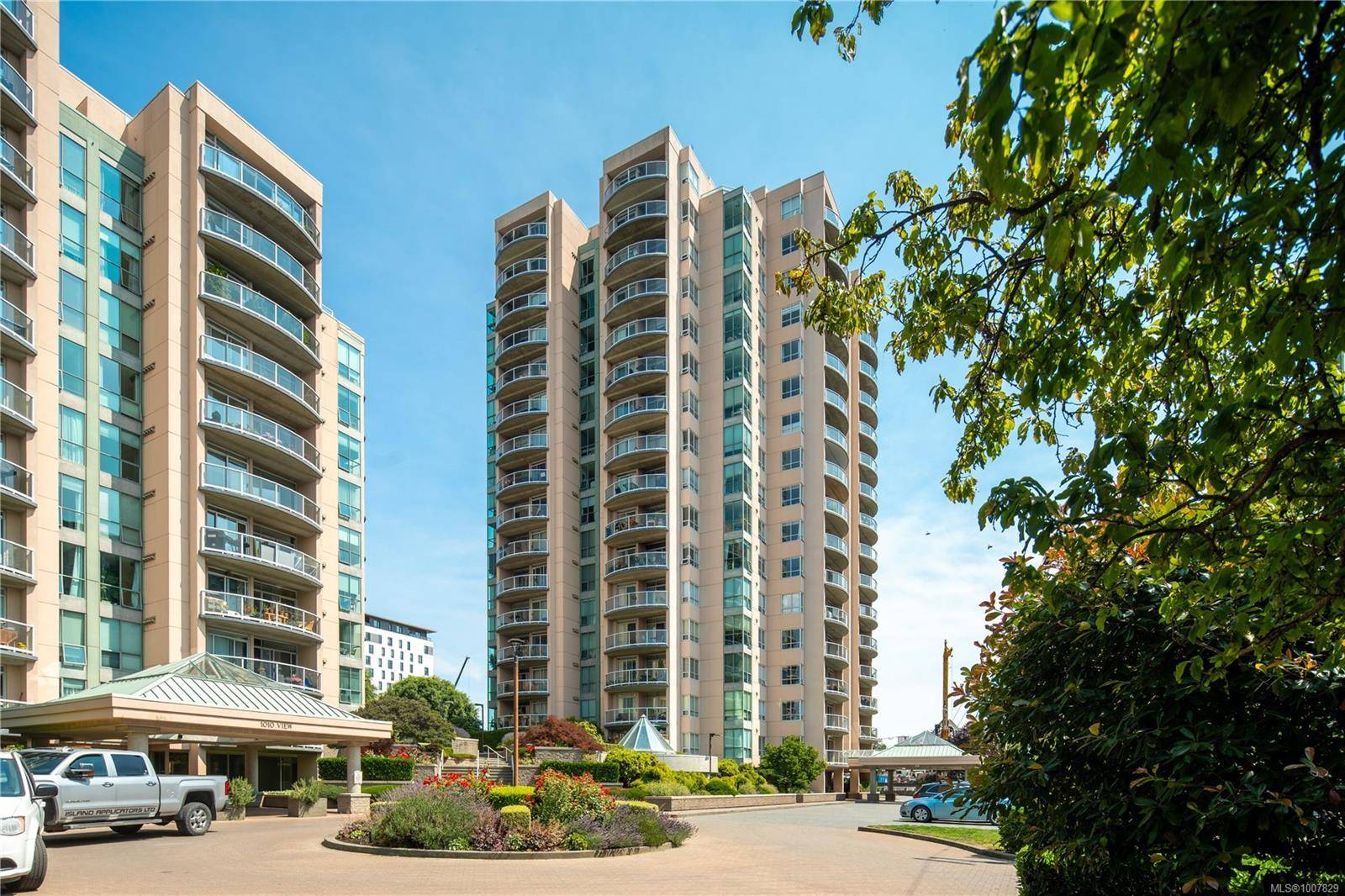 Victoria, BC V8V 4Y3,1020 View St #501