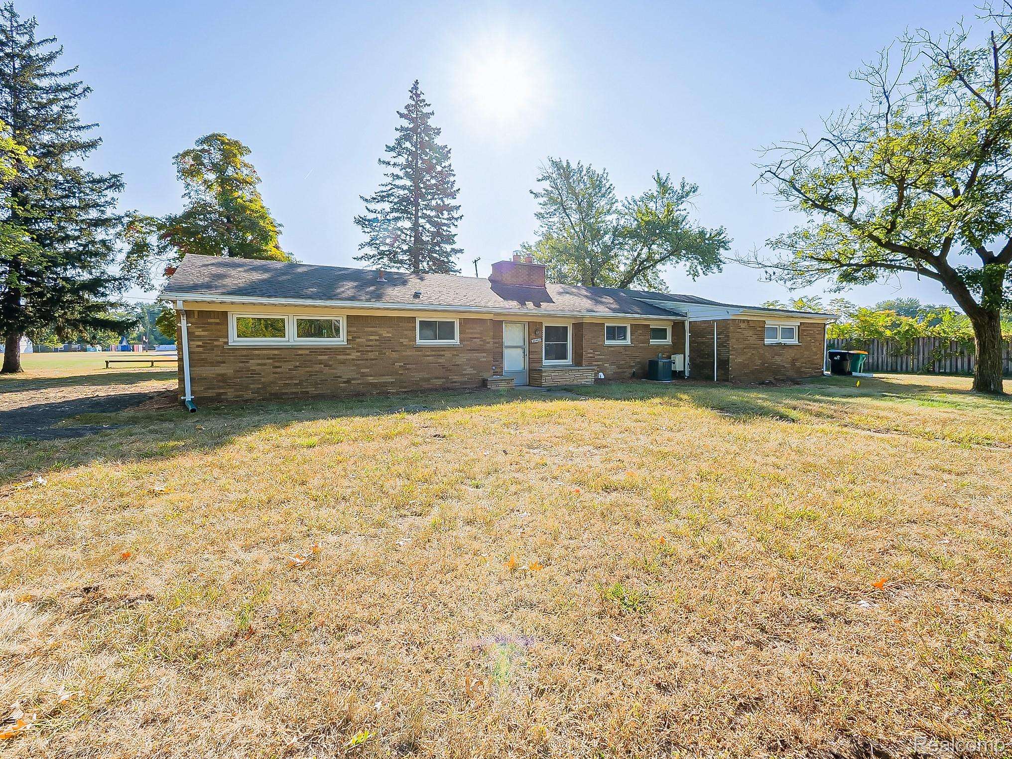 Farmington Hills, MI 48336,20862 Kenwood ST