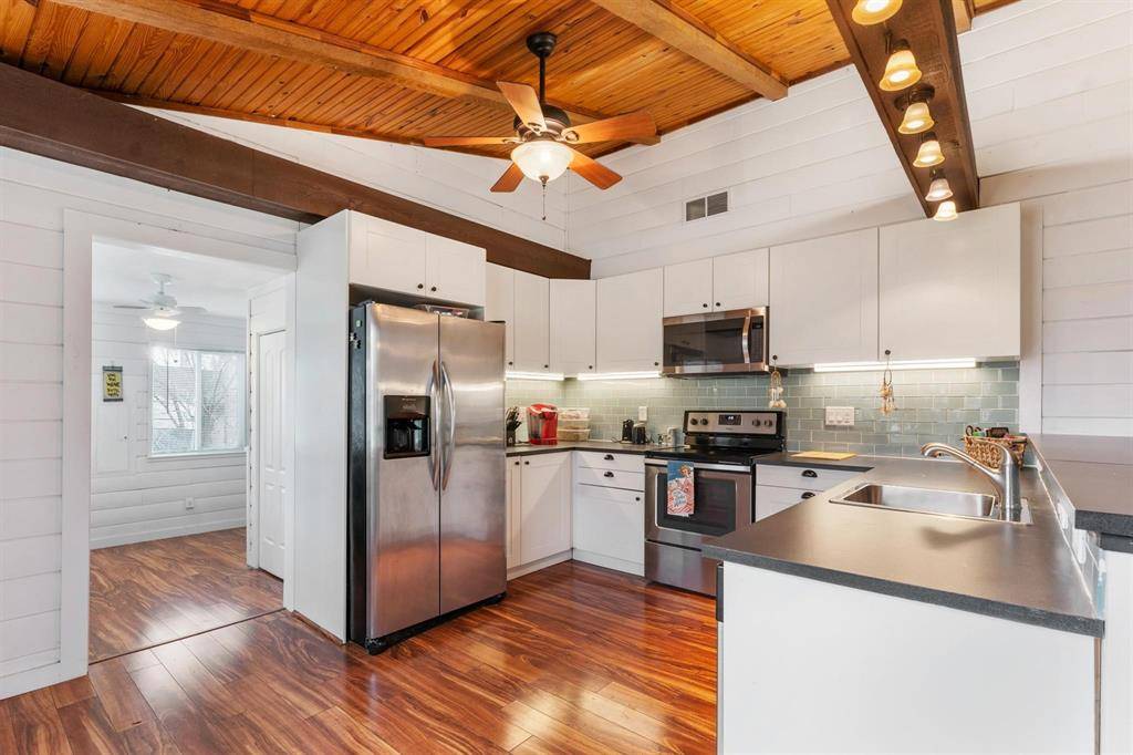 Tool, TX 75143,1505 Carol Lane